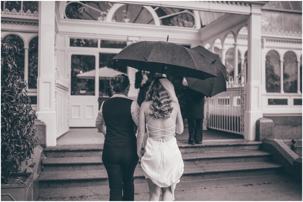 Bride arrives at Sefton Palm House wedding venue wedding photographer