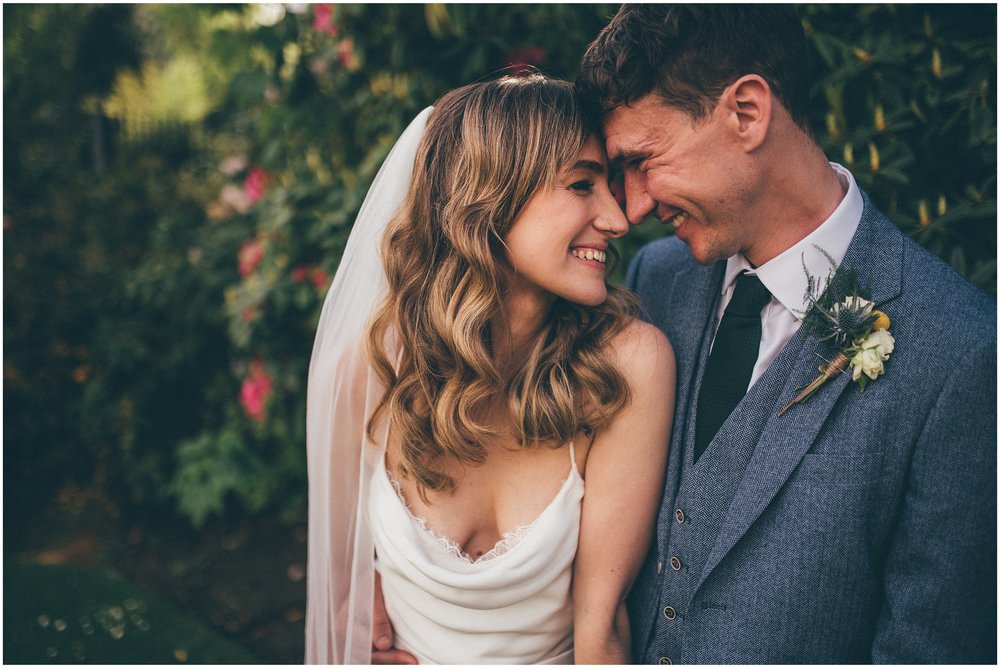 Cheshire, Liverpool and Manchester wedding photographer at Sefton Palm House summer wedding in Liverpool.