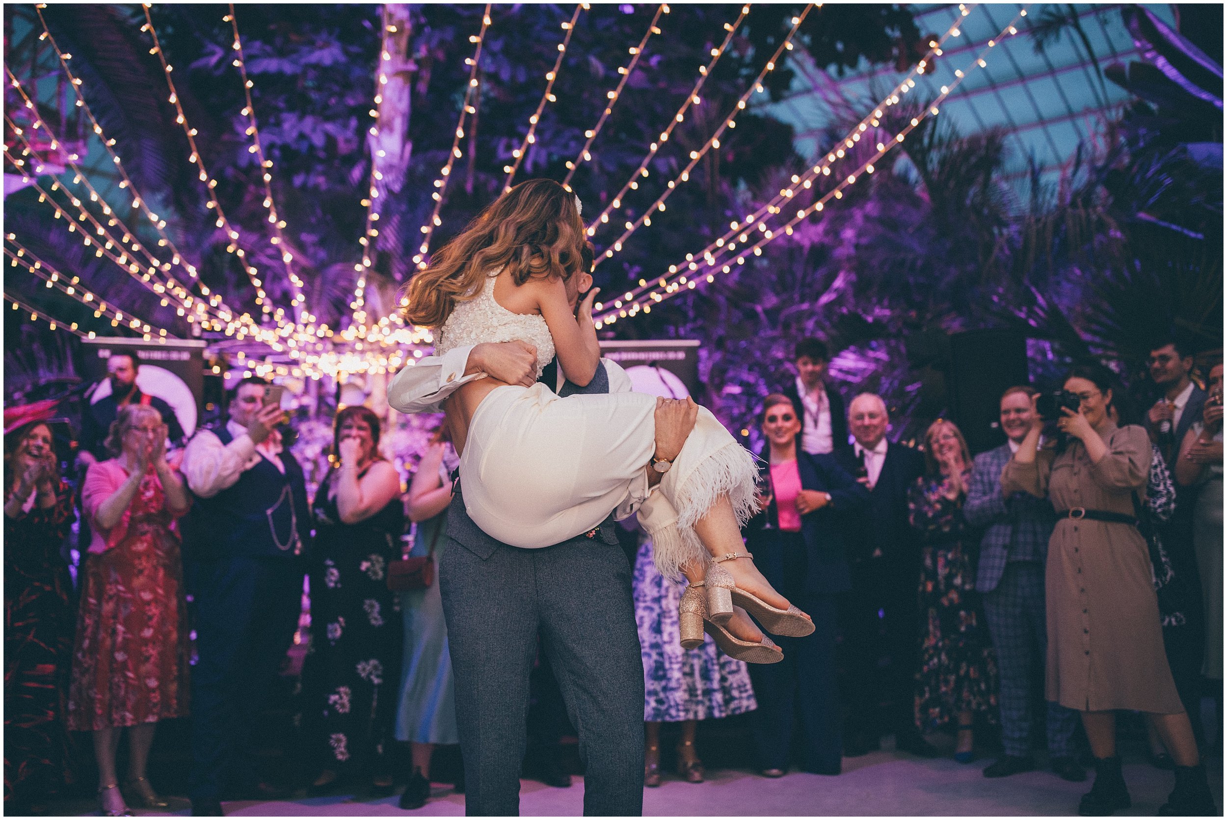 Cheshire, Liverpool and Manchester wedding photographer at Sefton Palm House summer wedding in Liverpool.