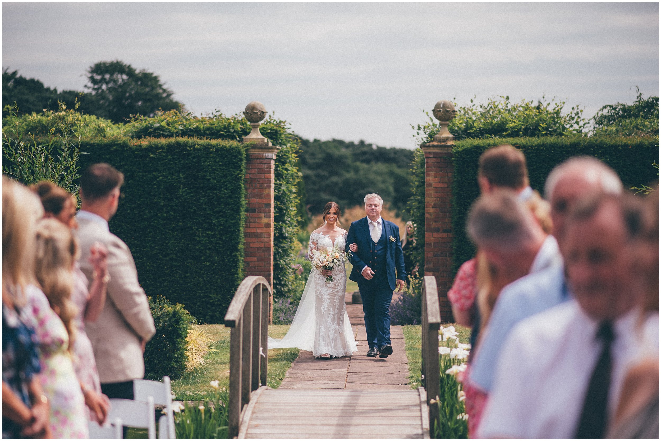 Helen Jane Smiddy North West wedding photographer photographs a Cheshire wedding at Abbeywood Estate in Delamere.