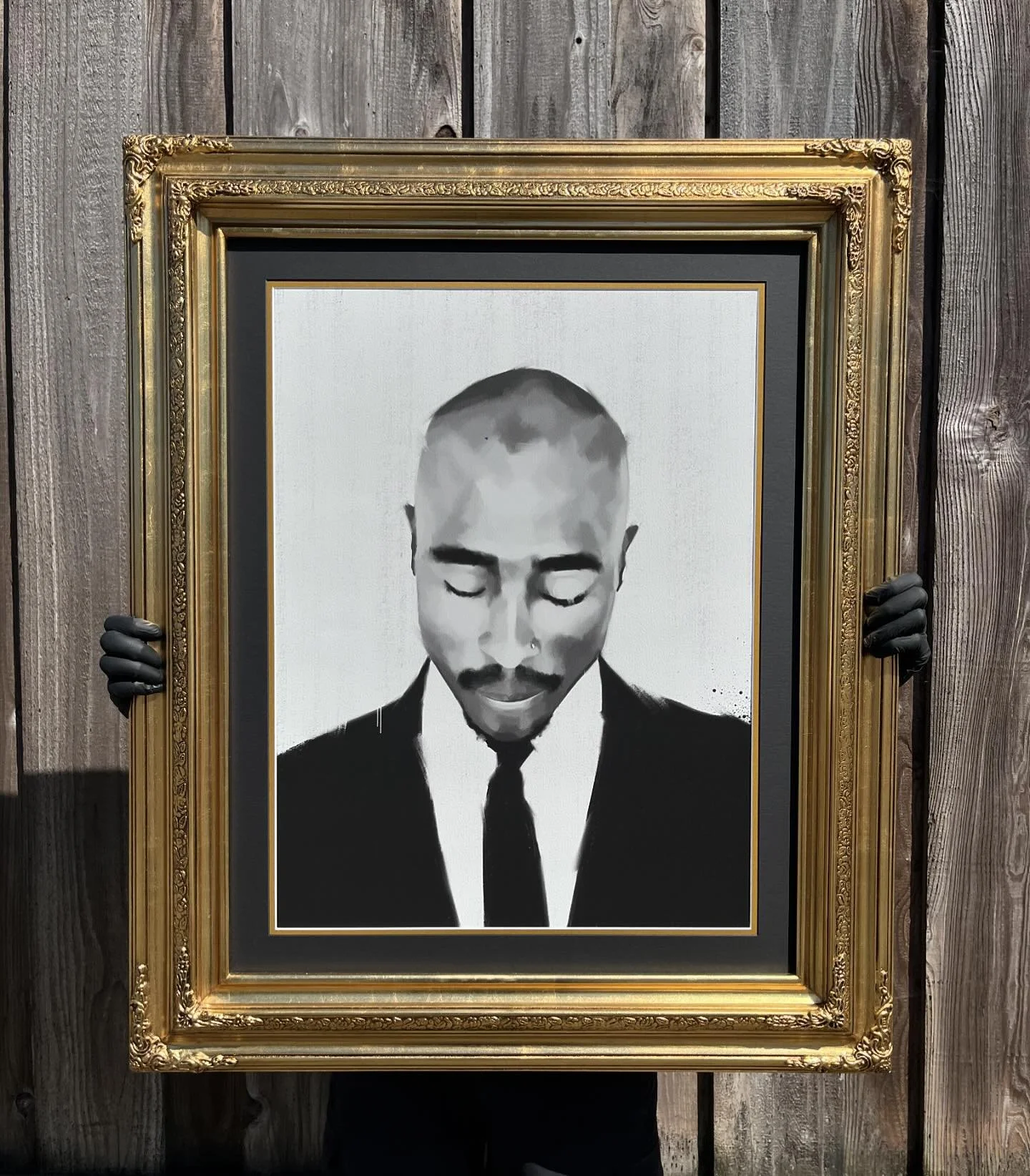 🟢 available (dm for online inquiries)&hellip;
🟡 piece to be displayed locally (stay tuned for details)&hellip;
.
.
.
.
🏷️ 1 of 1 Final Run
🏷️ Gallery Fine Art Print on Hahnemuhle William Turner (310gsm | 100% Cotton Rag)
🏷️ Custom Wooden Frame w