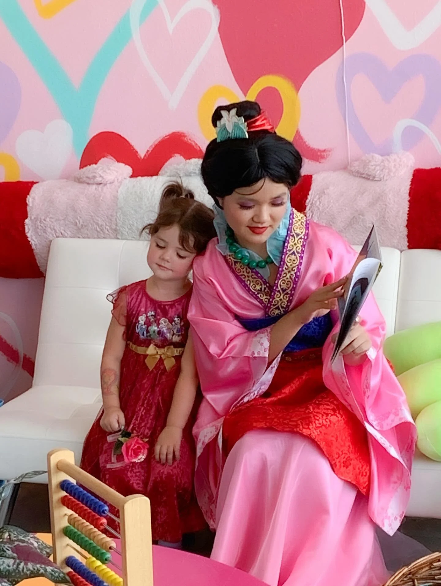 🌸“The flower that blooms in adversity is the most rare and beautiful of all.”🌸
Creating magical, unforgettable moments like these are Fancyful’s specialty!
Add a touch of magic and wonder to your child’s birthday party by