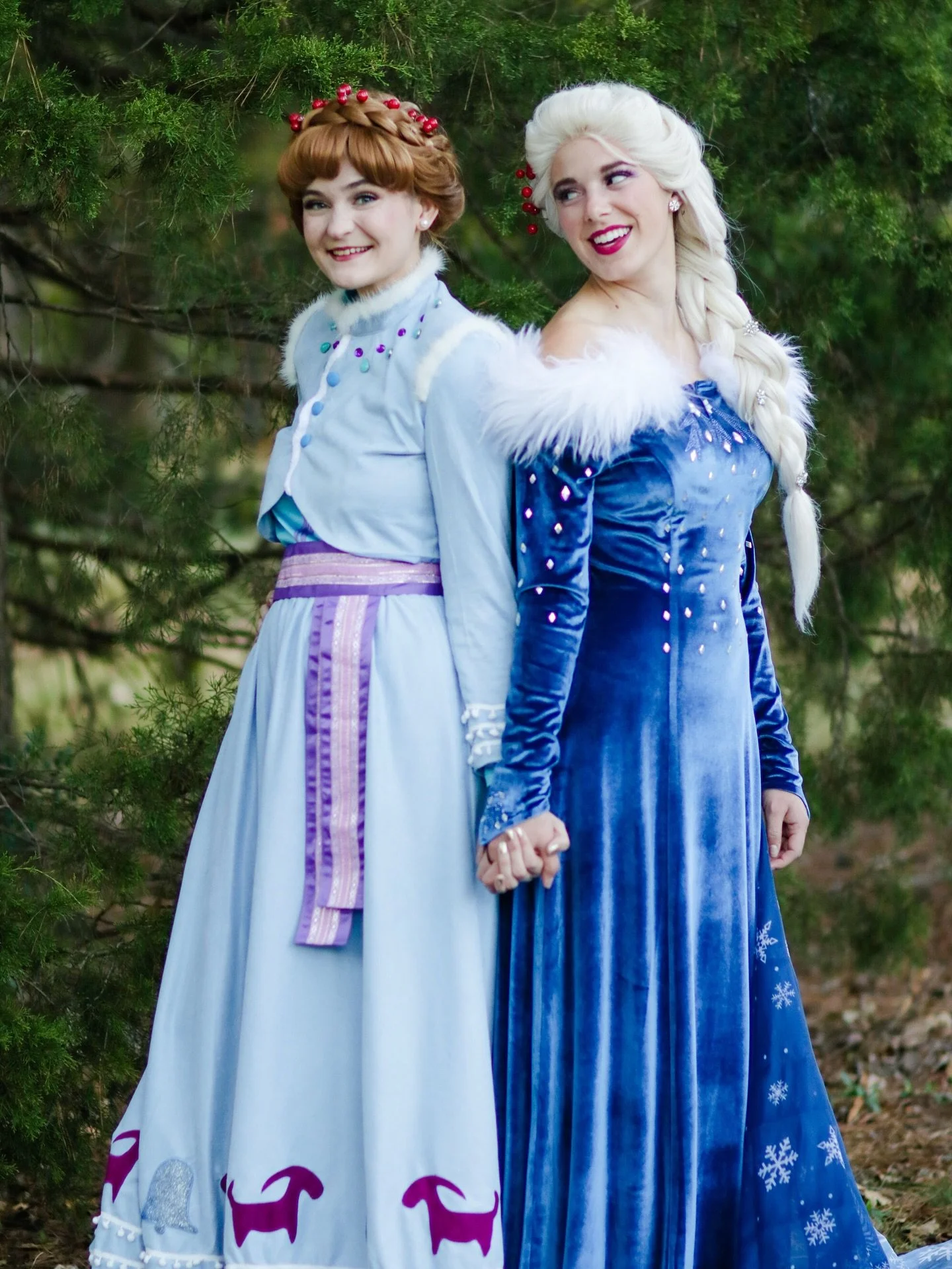 🎶&lsquo;Cause when we&rsquo;re together, I&rsquo;ll forever feel at home🎶

Unforgettable Christmas memories are waiting for you, invite our Snow Sisters to your Christmas party today!

Booking with Fancyful is easy as 1,2,3! 

Tap the link in our b