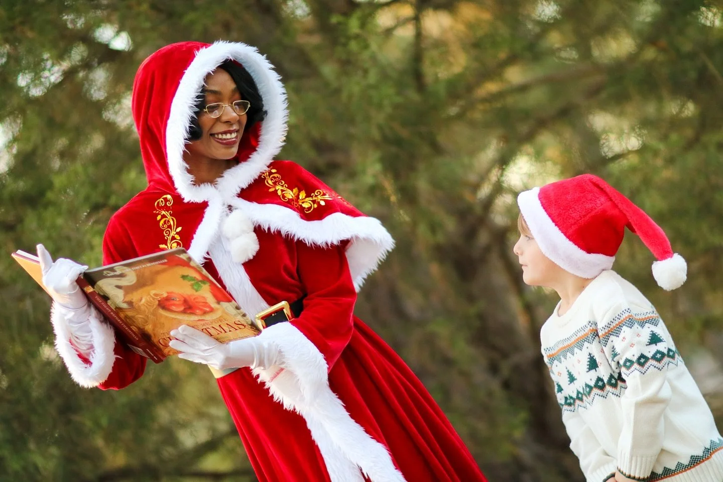 Ring in the season with Fancyful&rsquo;s Christmas Characters!

Fancyful specializes in the highest quality children&rsquo;s character entertainment in the Central Arkansas area!

With Fancyful, every moment of your Holiday visit will be filled with 