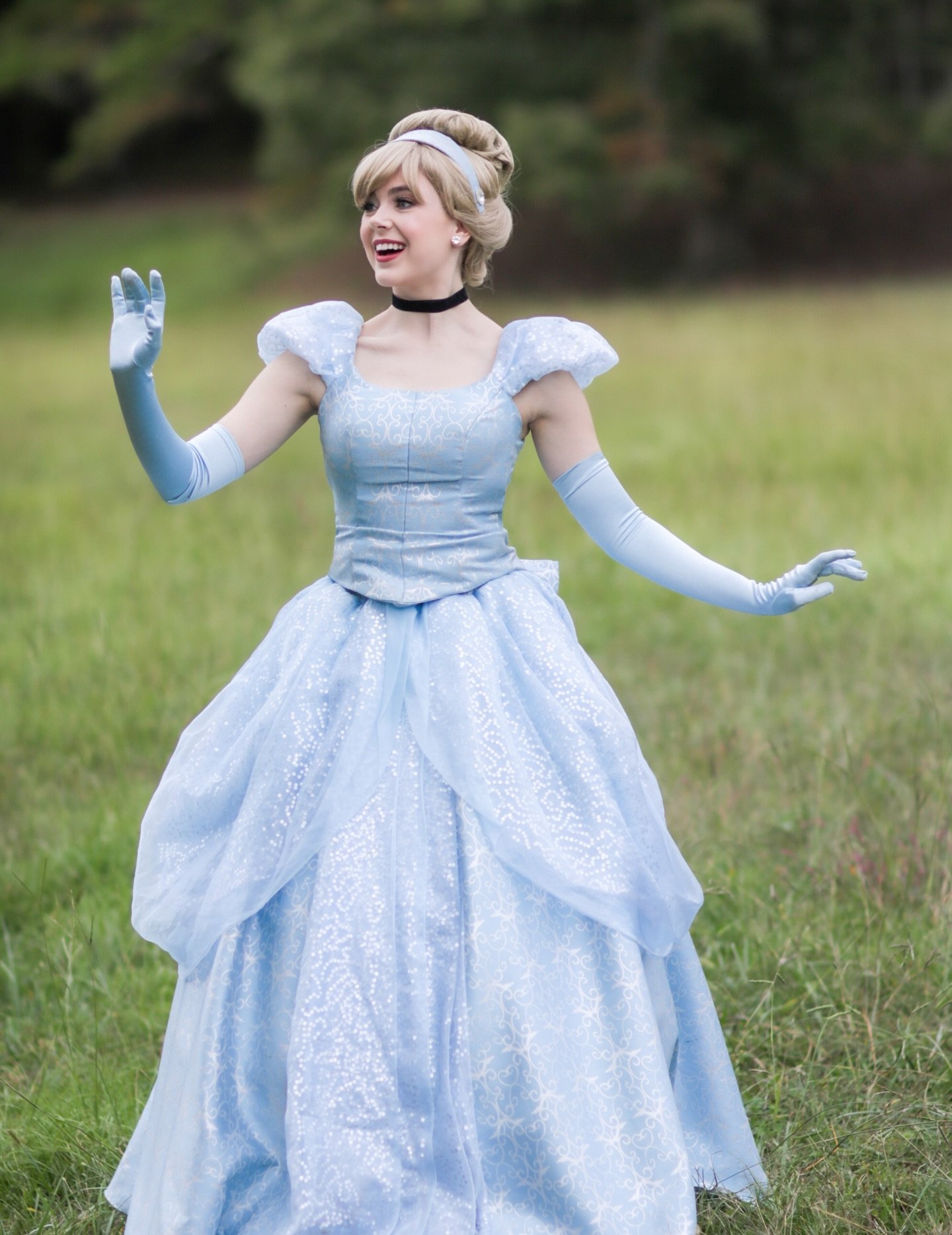 &ldquo;So this is what makes life divine&rdquo;🎶

Add some extra magic to your special event, birthday, or Christmas party with Cinderella! 

Each of our characters come with their own themed activity itenerary, so sit back and enjoy the magic! 

Ta