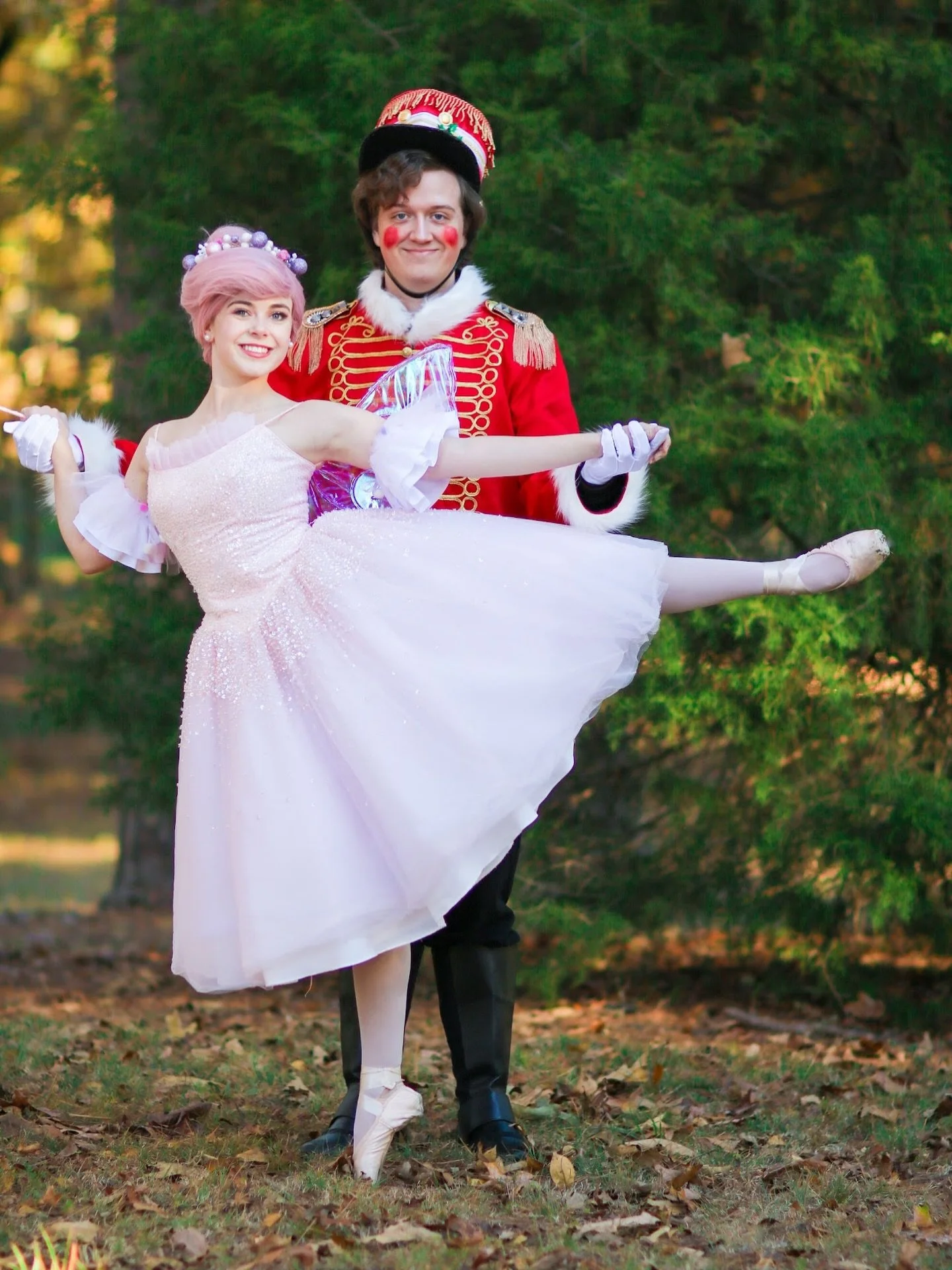 🎄Sugar Plum Fairy makes every holiday season sweeter!🍭🩰

Did you know?
Our Sugar Plum fairy performers are trained ballerinas!
Not only do you get to watch her perform, but she also teaches an interactive ballet lesson! 

🩰
🎄
🩰
&bull;
&bull;
。#