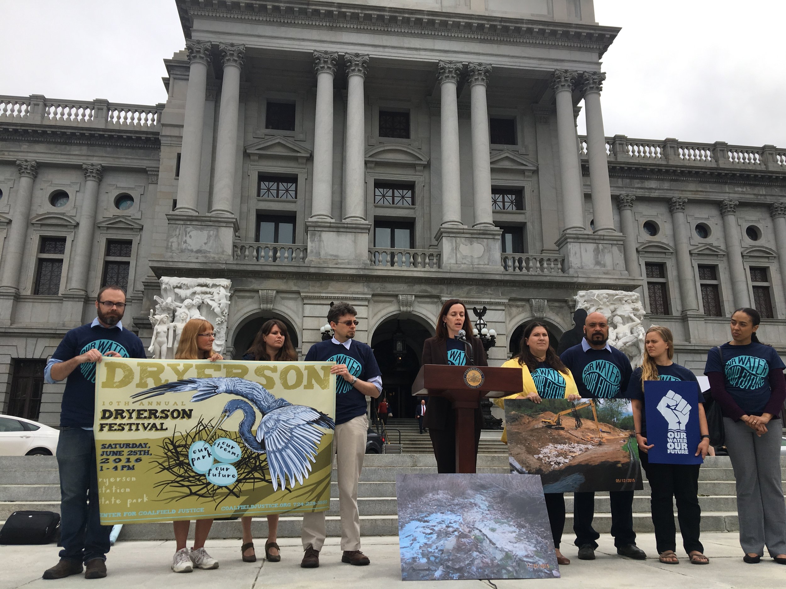 CCJ and Sierra Club Press Conference at Capitol (Photo Credit: Tom Torres)