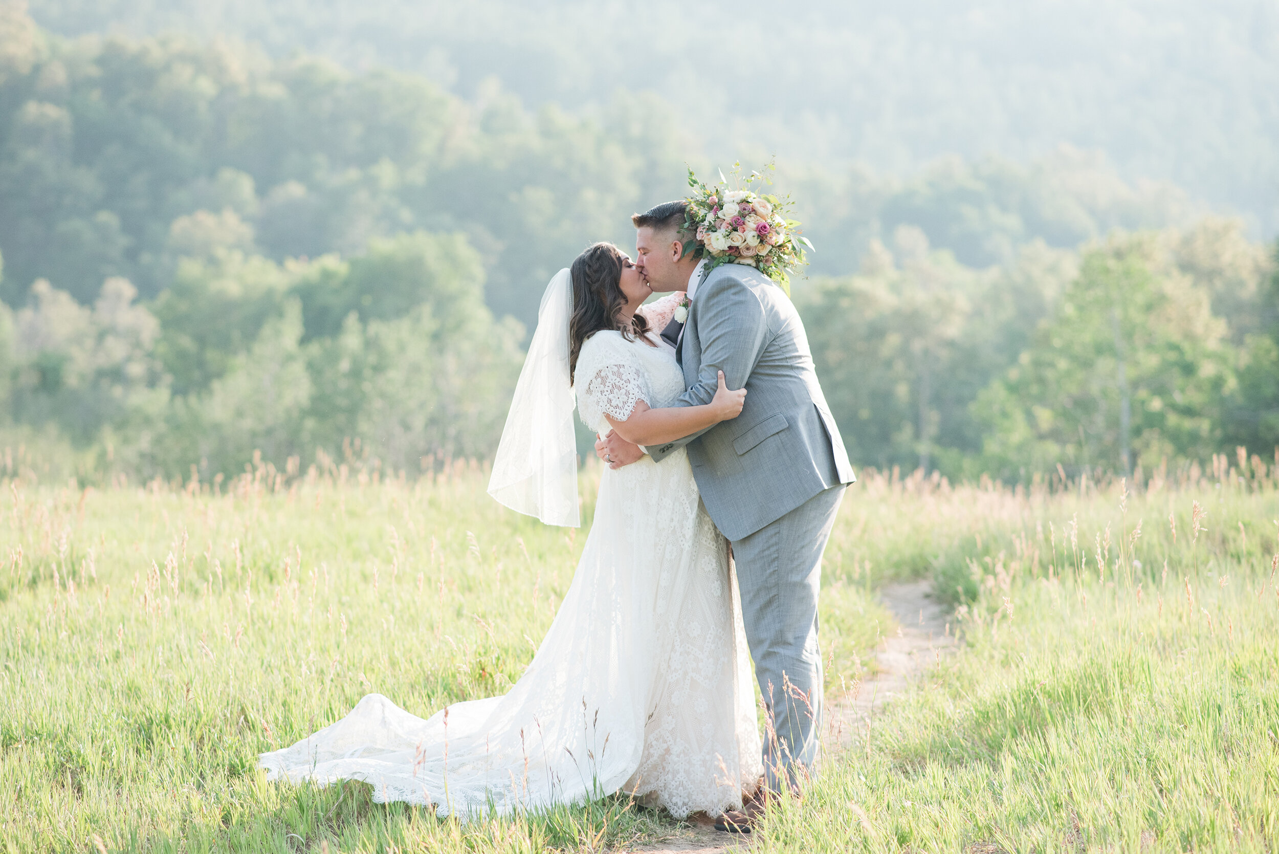 Utah Wedding Photographer Bridals Provo Canyon Anne Toller 22.jpg