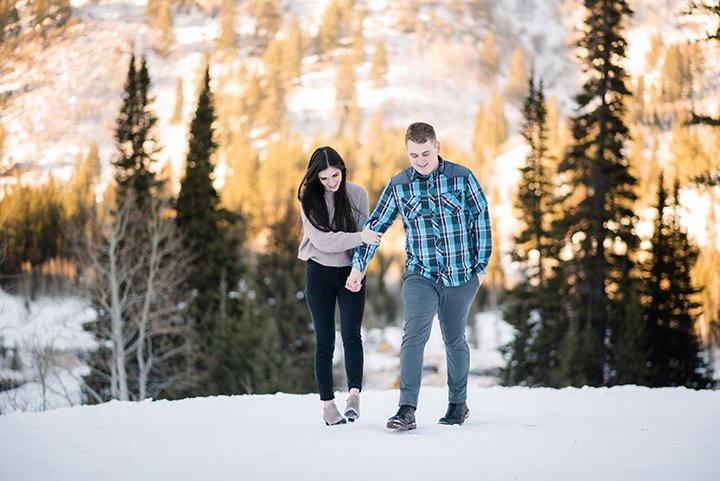Utah-Wedding-Photographer-Anne-Toller-Photography-Blog-Winter-Engagements-Nathan-and-Lauren-7.jpg