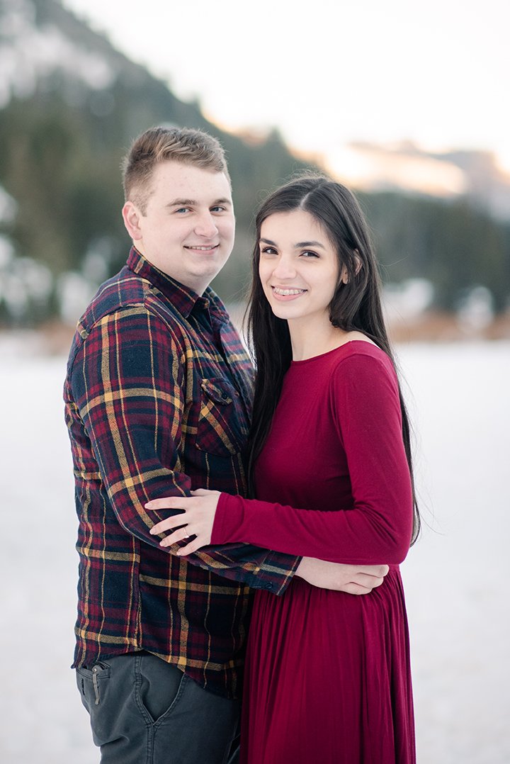 Utah-Wedding-Photographer-Anne-Toller-Photography-Blog-Winter-Engagements-Nathan-and-Lauren-13.jpg