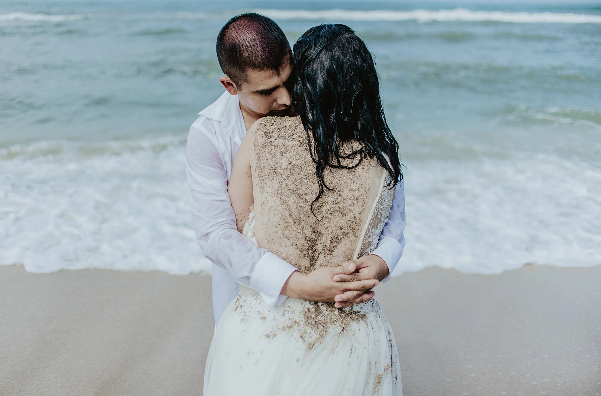 bibi y aldo trash the dress198.jpg