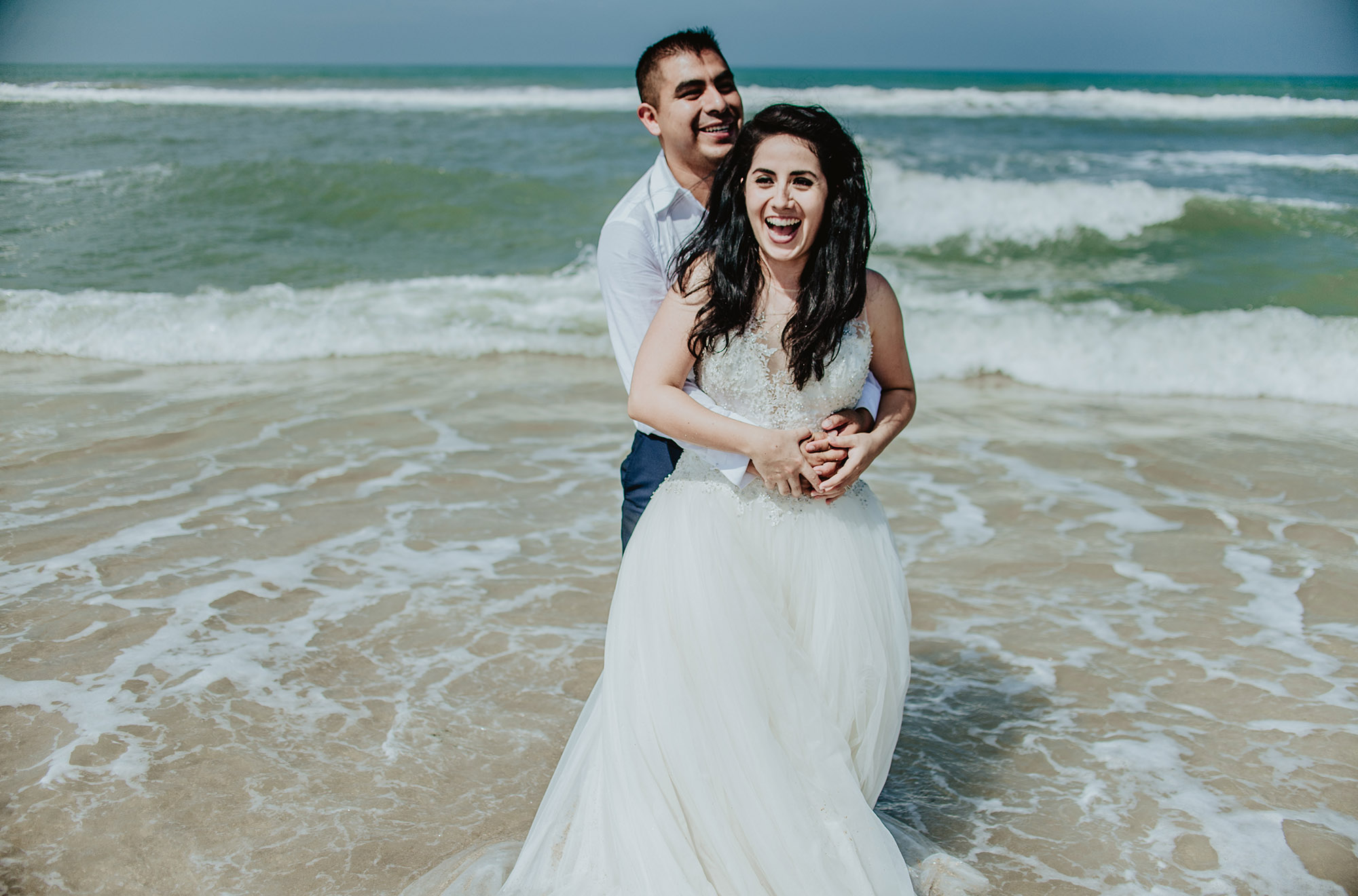 bibi y aldo trash the dress165.jpg