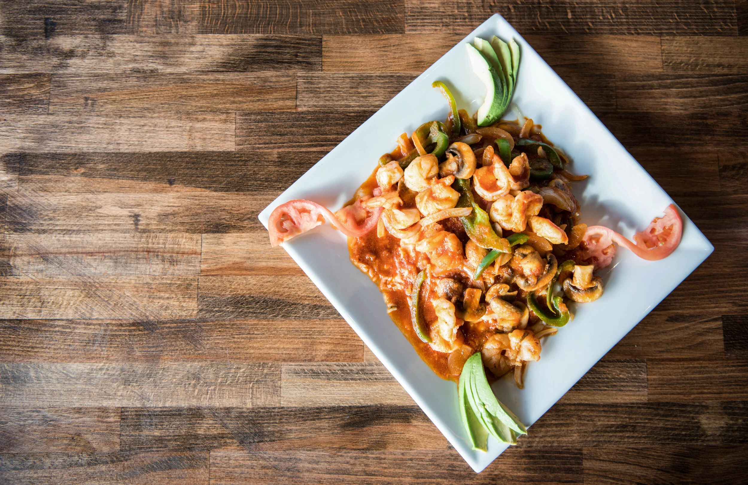 Las Brisas Edmonds Arroz con Camarones.jpg
