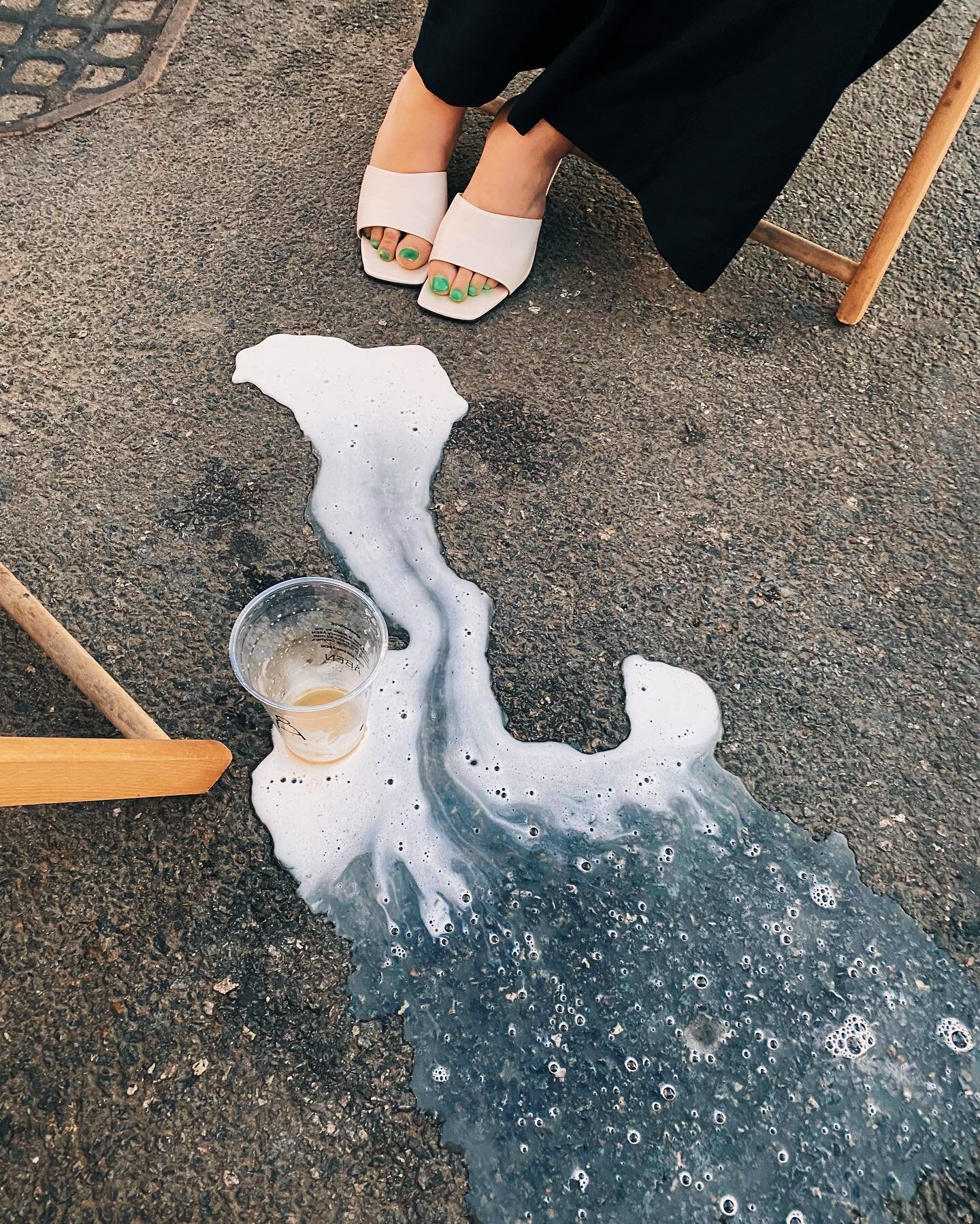 Don&acute;t cry over spilled beer

 #foamfloor #highheels