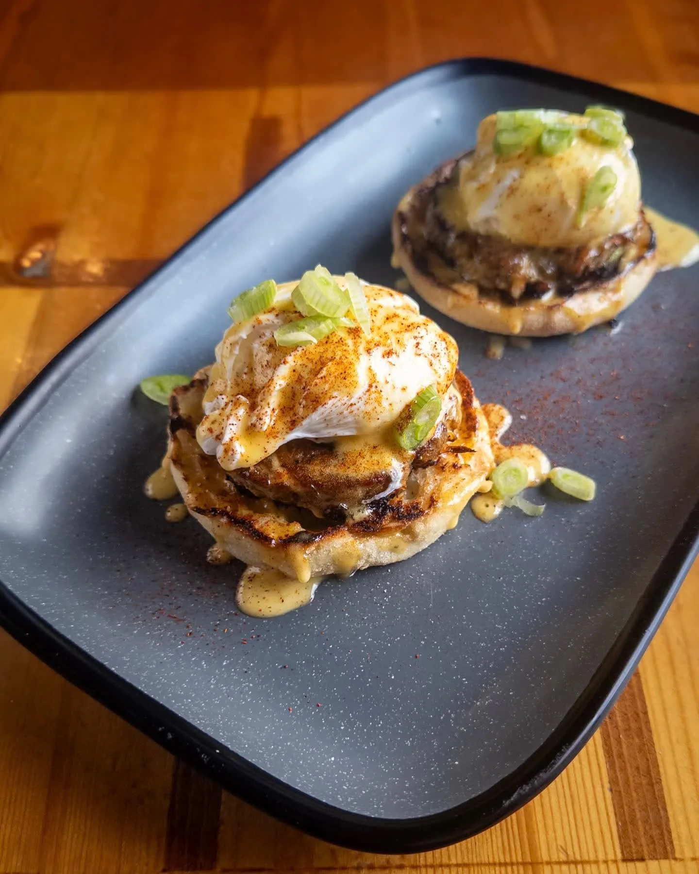 CRAB CAKE BENEDICT 
English muffin topped with crab cakes, poached eggs, old bay hollandaise, and scallions. 
Pair with HOWLER BOCK, Helles Bock available on draft and in 16oz cans to-go. 

Crab Cake Benedict available during brunch, every Saturday a