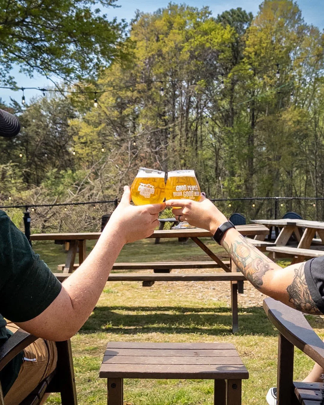 Feelin like a pretty good day for a beer outside if you ask us 😉
We've got Happy Hour tonight from 4-6pm in case you need another excuse to swing by🍻