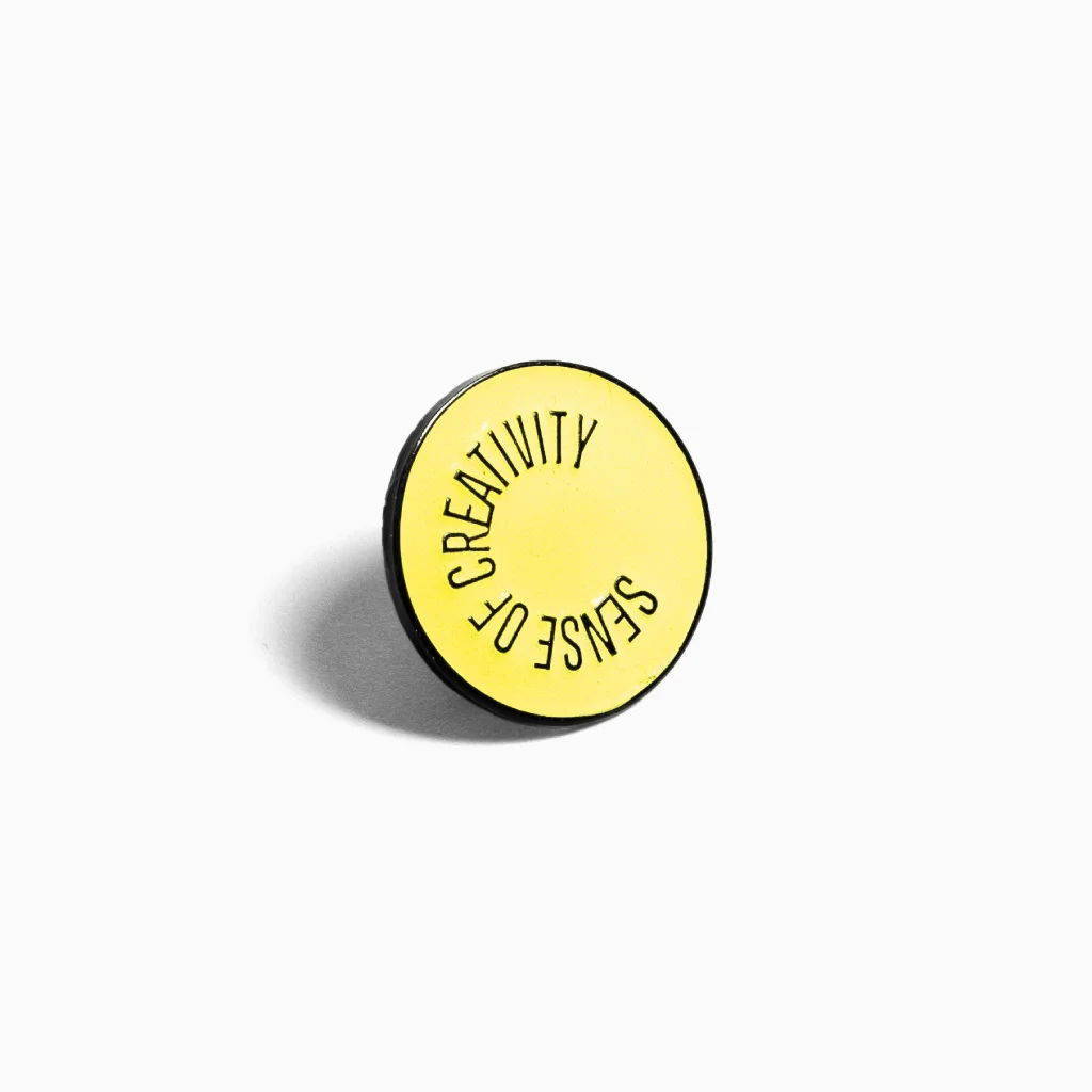 soc_pin_b_01.jpg