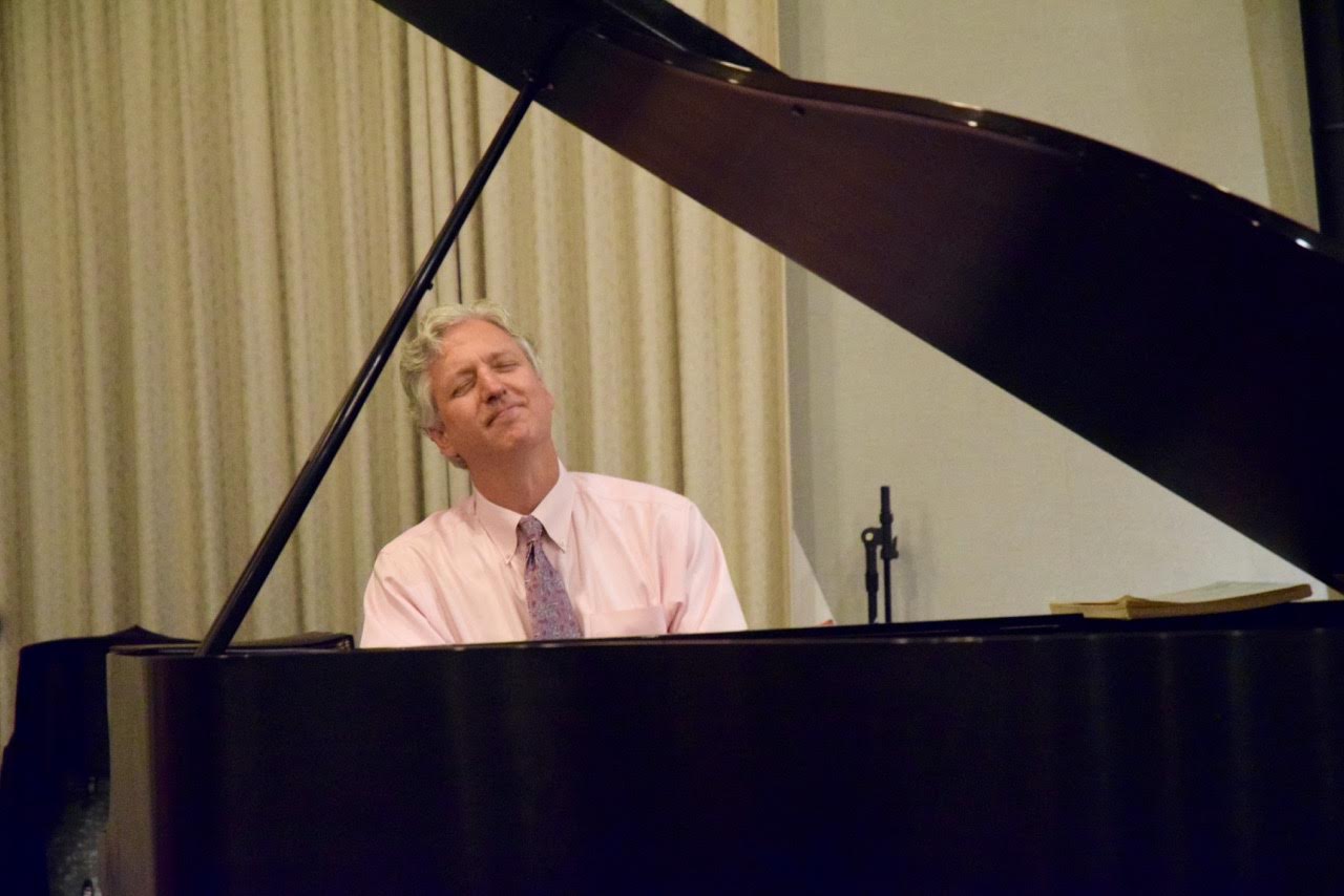  Brian Ganz, performing as part of “The Clazzical Project” July 28. 