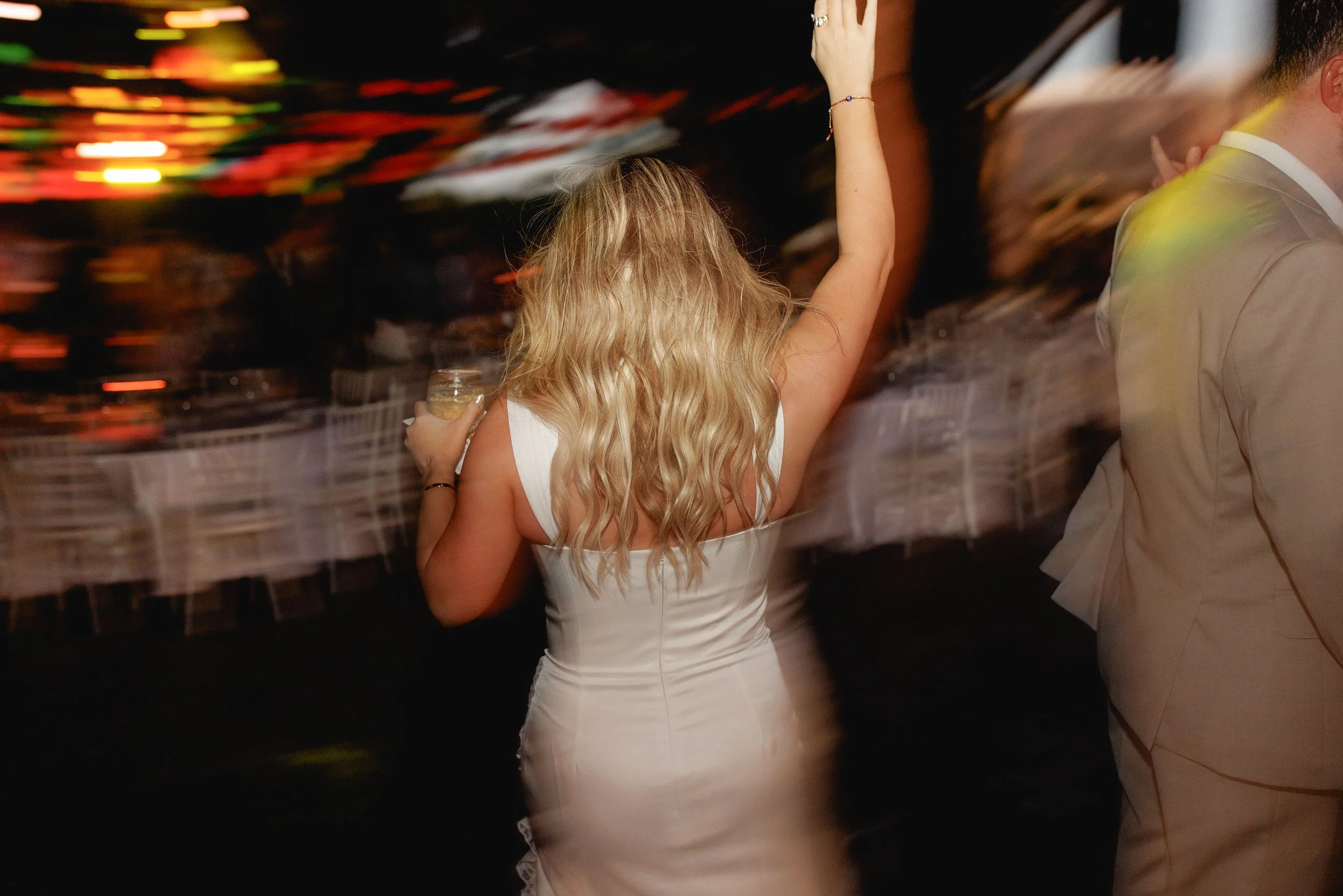 02-08,09FEB2024-Liz&Aaron-GrandPalladiumCostaMujeres-WelcomeParty-1139.jpg