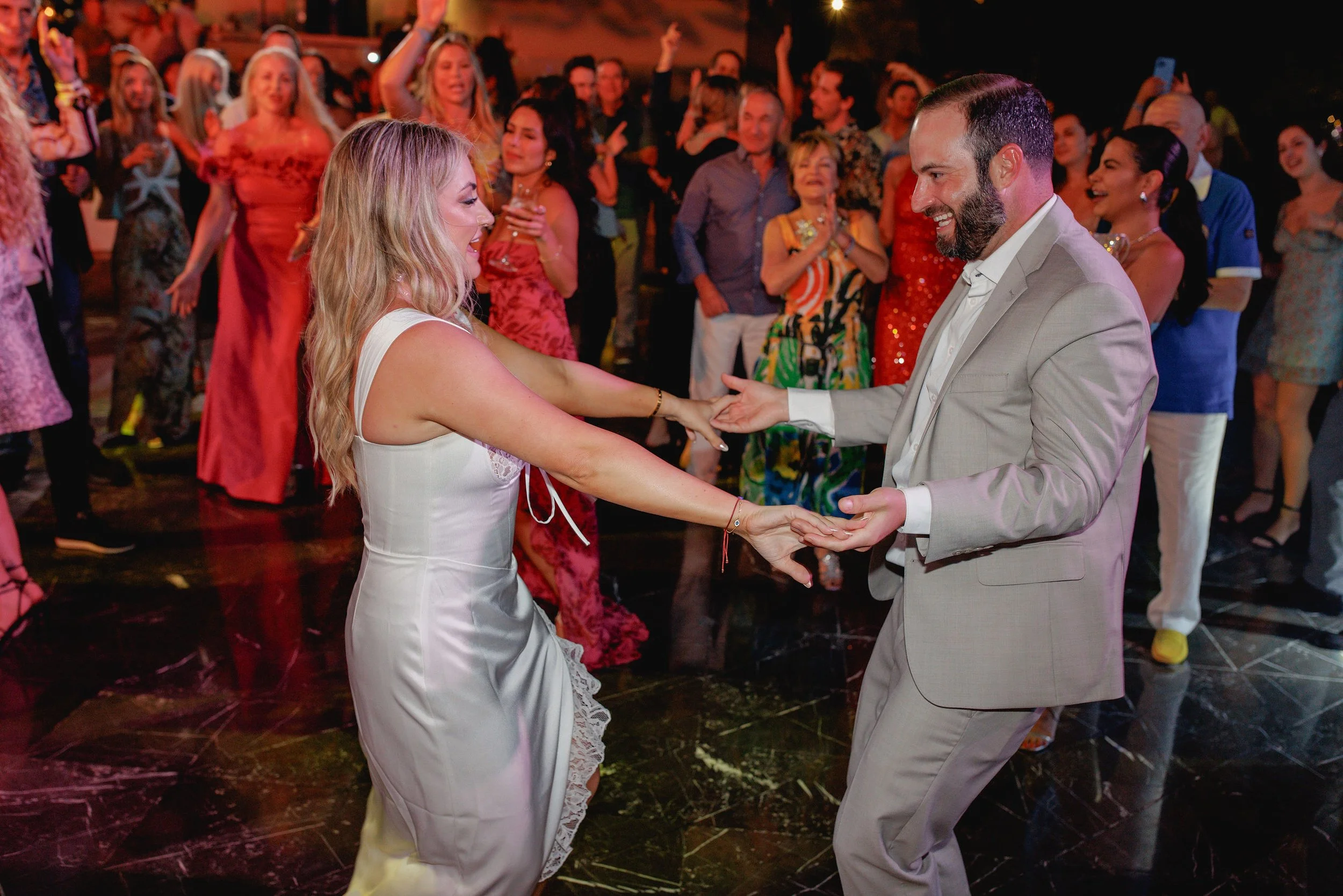 02-08,09FEB2024-Liz&Aaron-GrandPalladiumCostaMujeres-WelcomeParty-1267.jpg