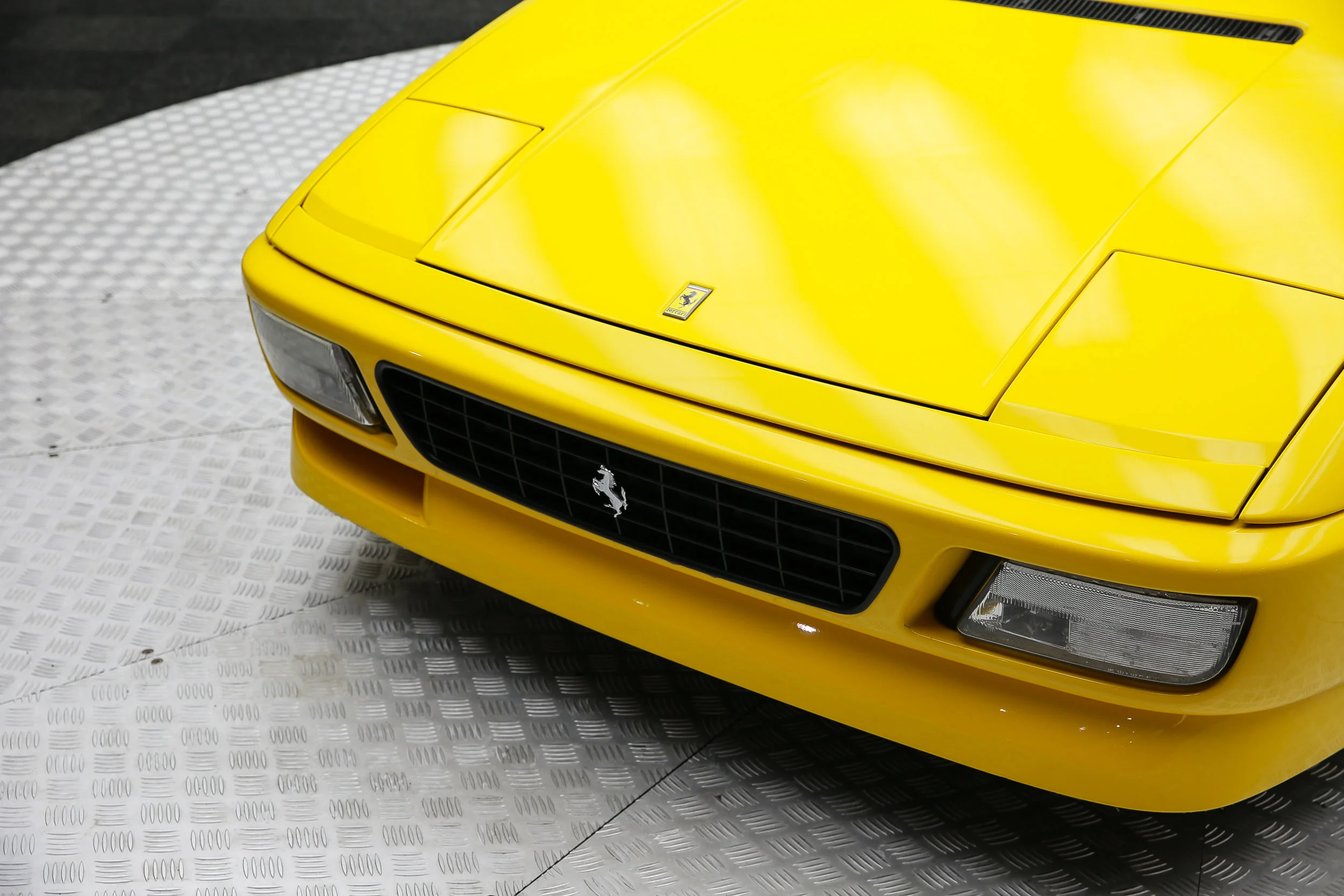 ROBERT_BASSAM_FERRARI_348_SPIDER_1995_YELLOW (49).jpg