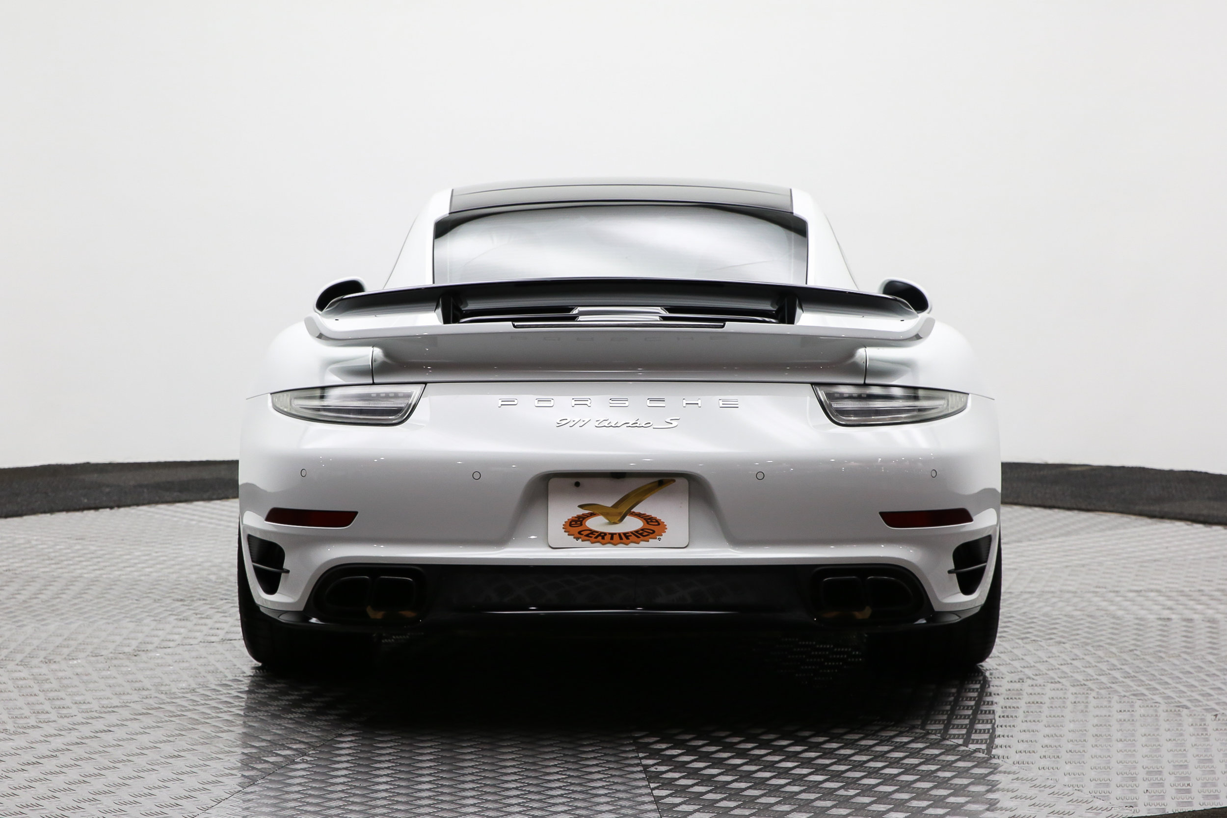 ROBERT_BASSAM_PORSCHE_911_TURBO_S_2014_WHITE (2).jpg