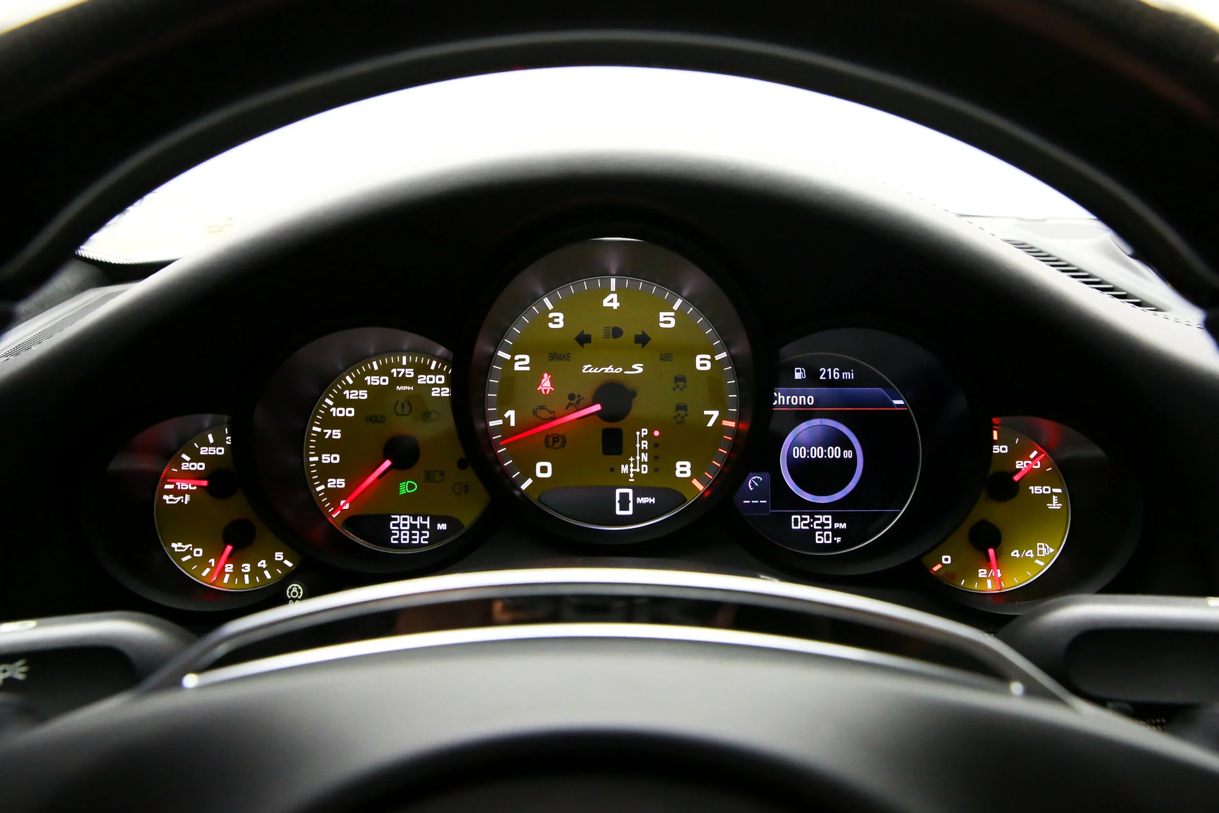 ROBERT_BASSAM_PORSCHE_911_TURBO_S_2014_WHITE (15).jpg