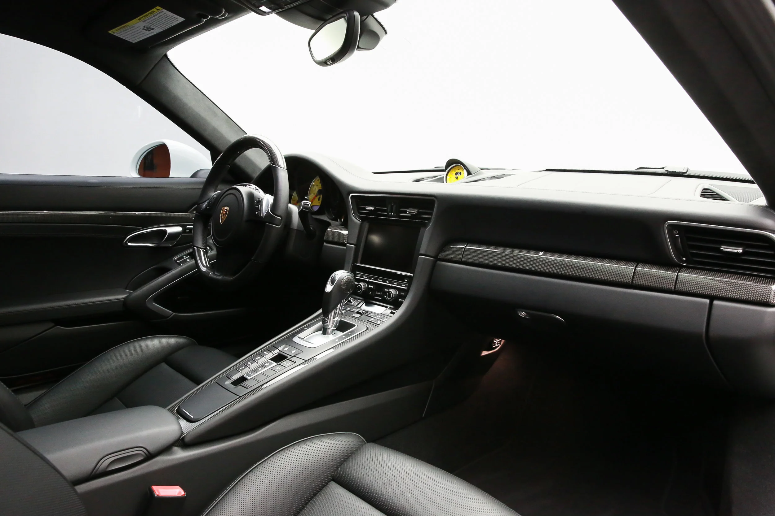 ROBERT_BASSAM_PORSCHE_911_TURBO_S_2014_WHITE (33).jpg