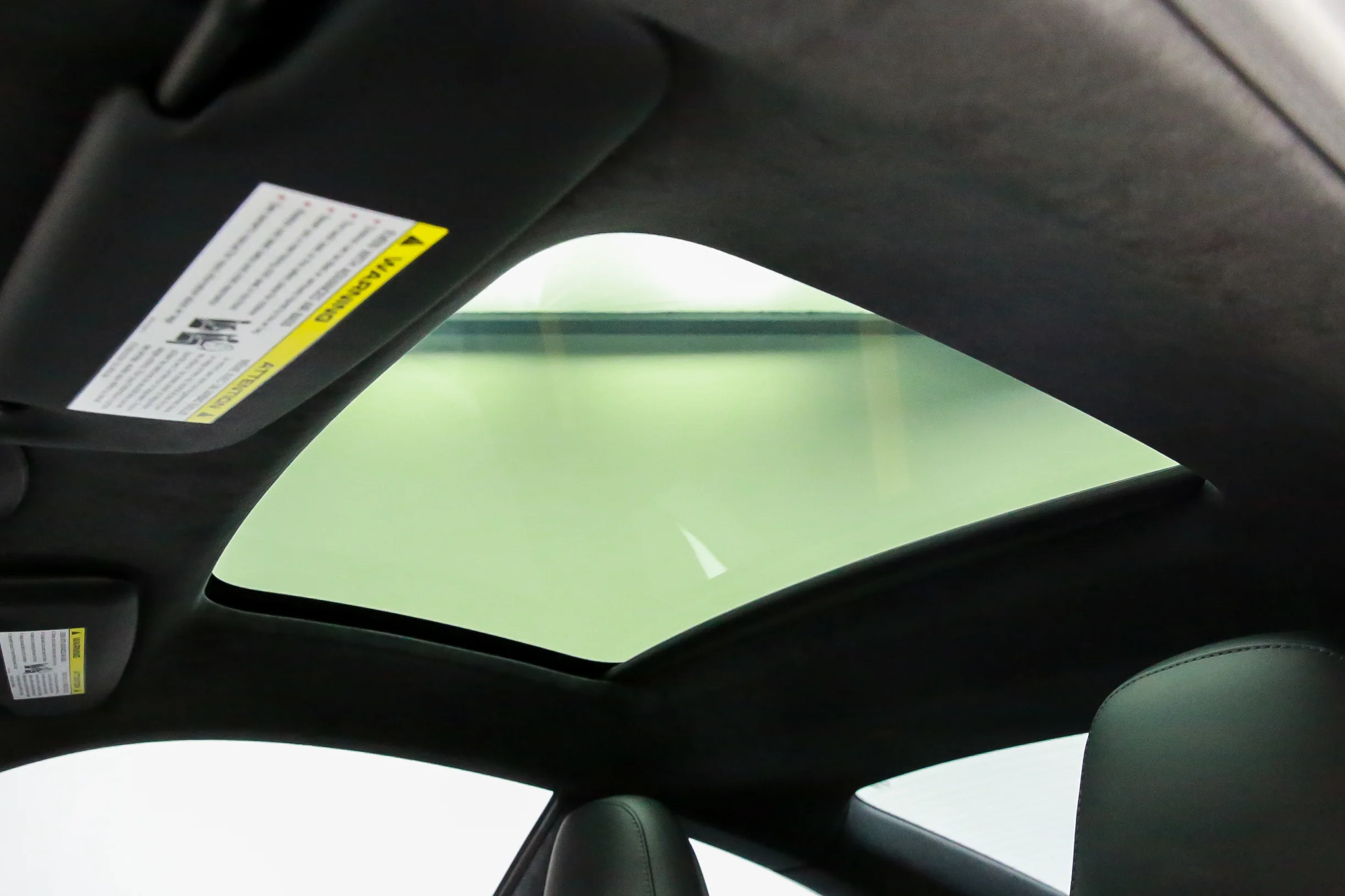 ROBERT_BASSAM_PORSCHE_911_TURBO_S_2014_WHITE (54).jpg