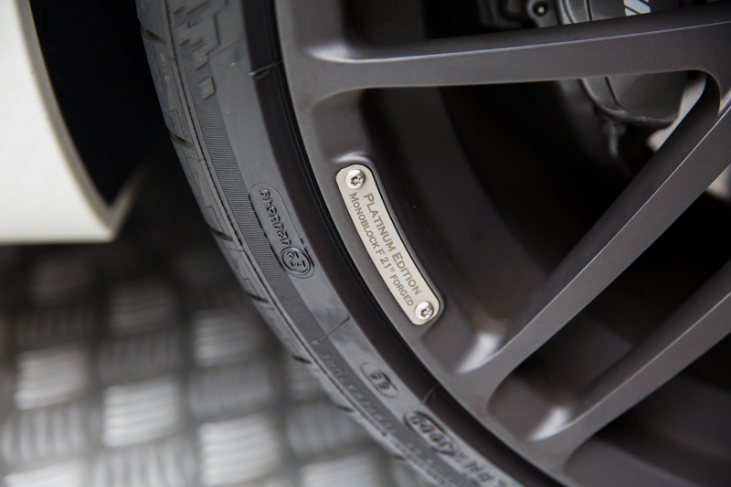 ROBERT_BASSAM_MERCEDES_SLS_AMG_WHITE_2011 (24).jpg
