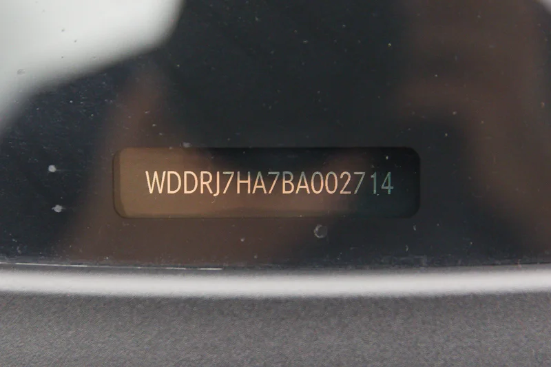 ROBERT_BASSAM_MERCEDES_SLS_AMG_WHITE_2011 (34).jpg