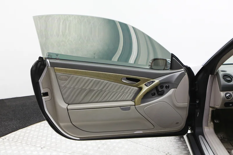 ROBERT_BASSAM_MERCEDES_BENZ_SL600_RENNTECH_2004_CHROME (33).jpg