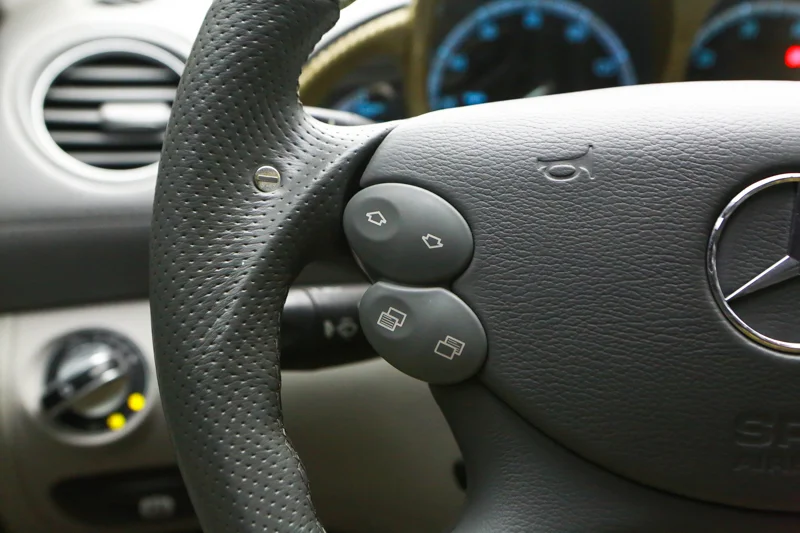 ROBERT_BASSAM_MERCEDES_BENZ_SL600_RENNTECH_2004_CHROME (47).jpg