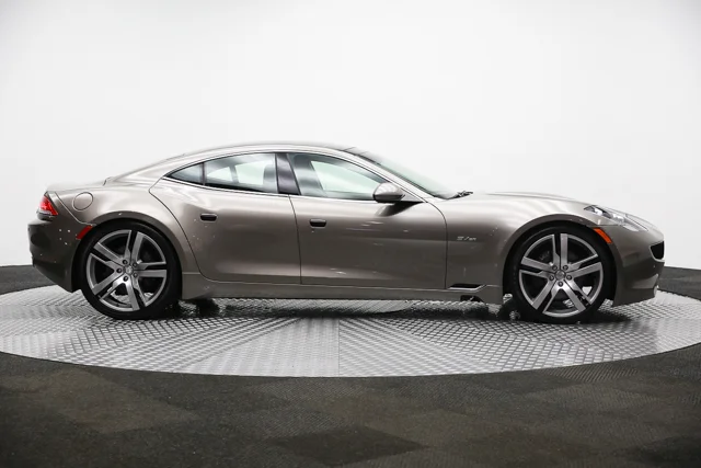 ROBERT_BASSAM_FISKAR_KARMA_FISKER_2012_GREY (13).jpg