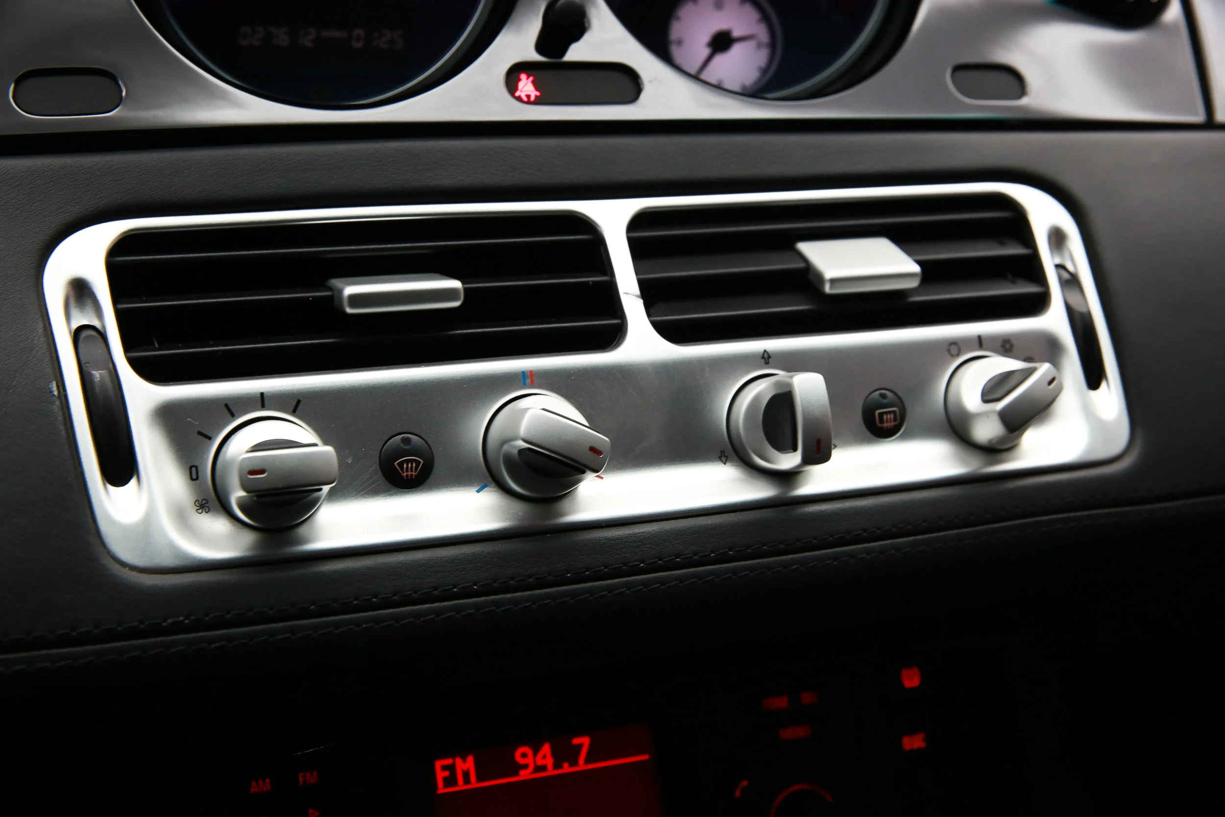 ROBERT_BASSAM_BMW_Z8_2003_BLACK (24).jpg