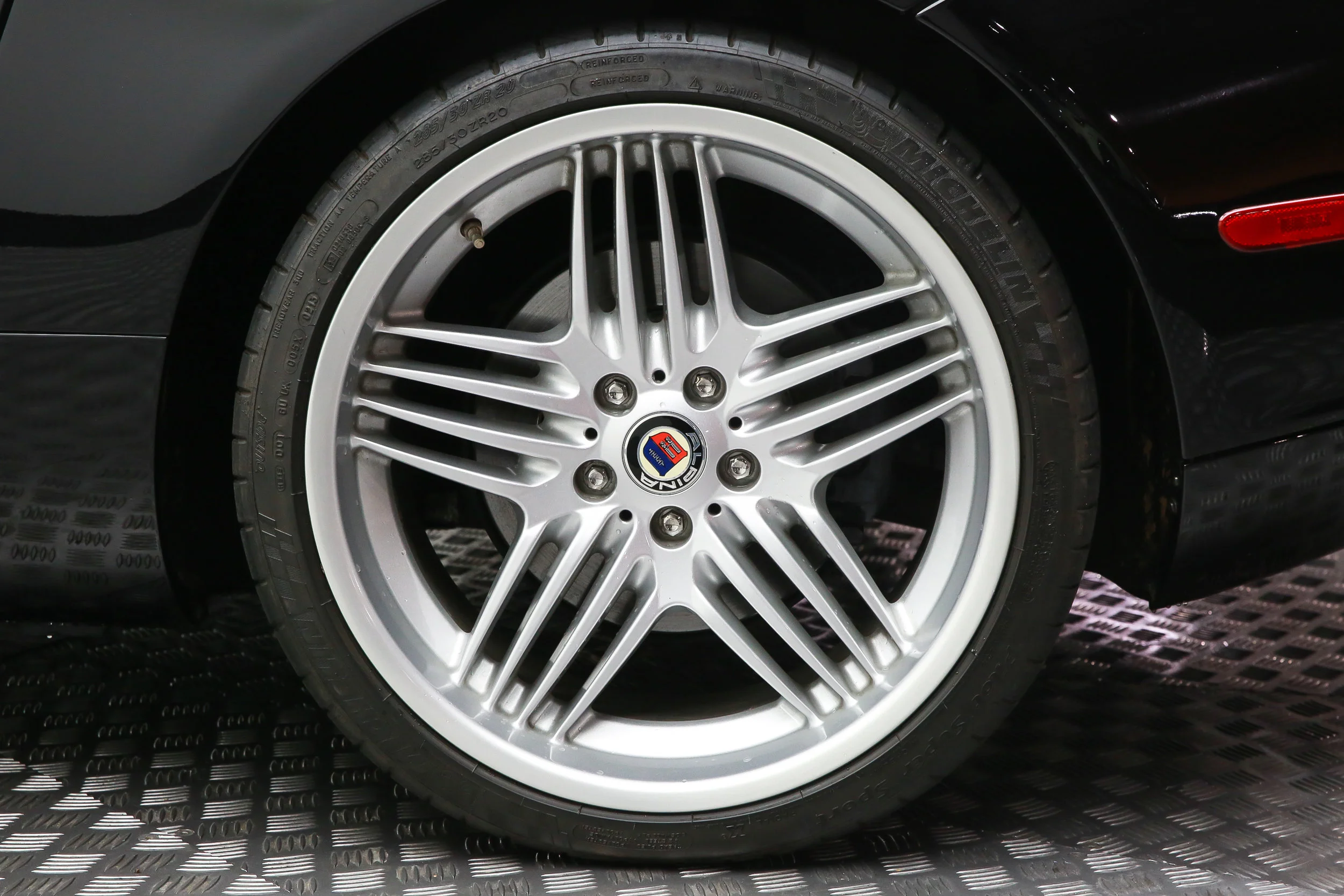 ROBERT_BASSAM_BMW_Z8_2003_BLACK (40).jpg