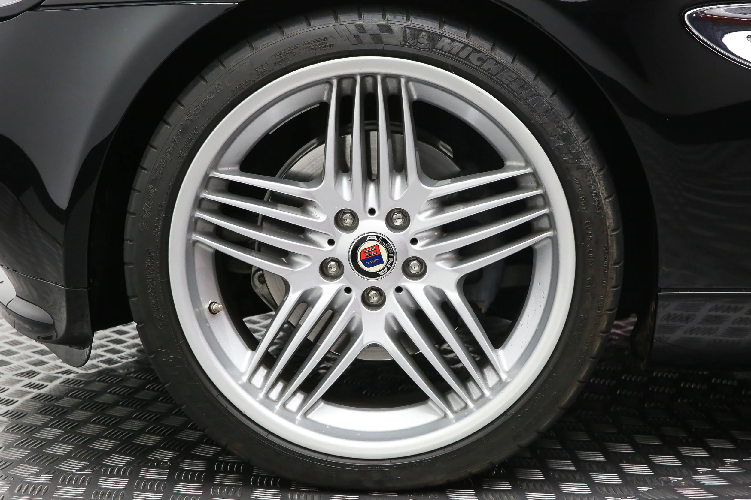 ROBERT_BASSAM_BMW_Z8_2003_BLACK (39).jpg