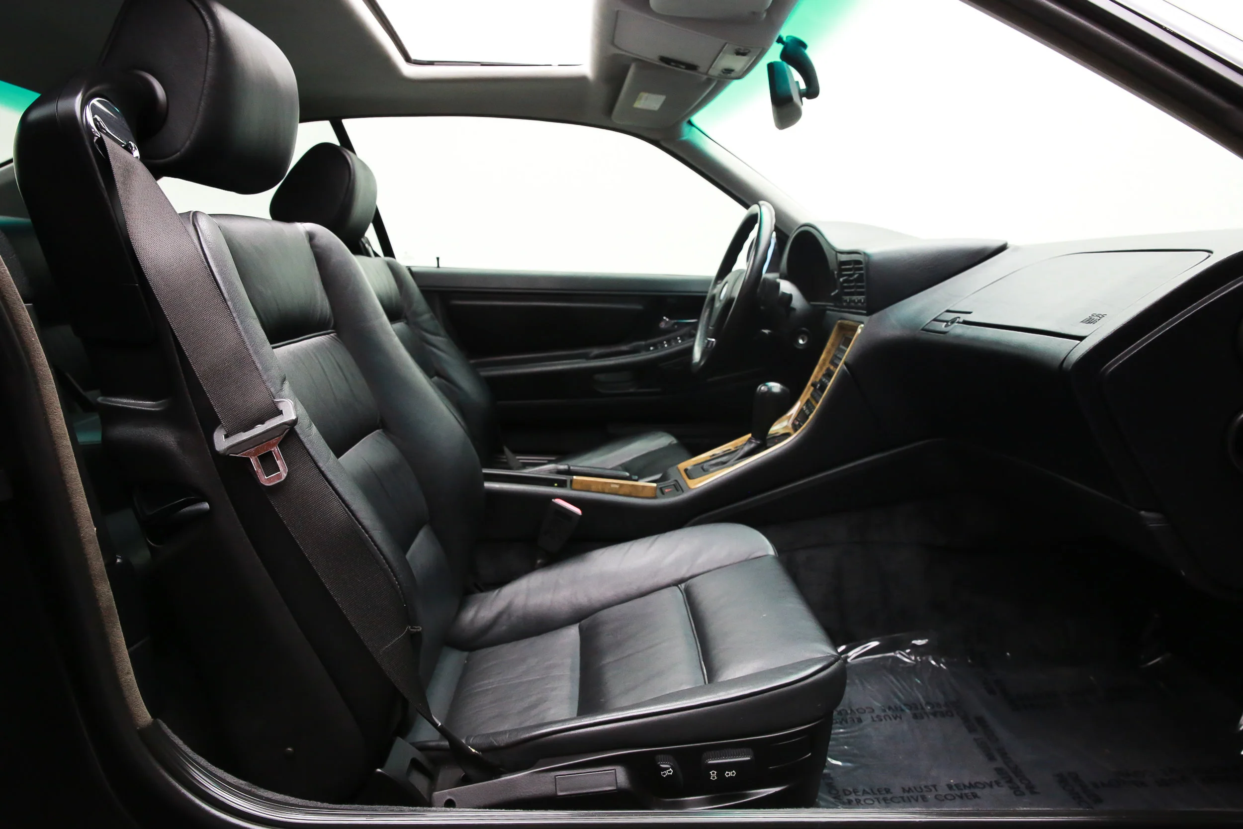 ROBERT_BASSAM_BMW_850_1997_BLACK (42).jpg