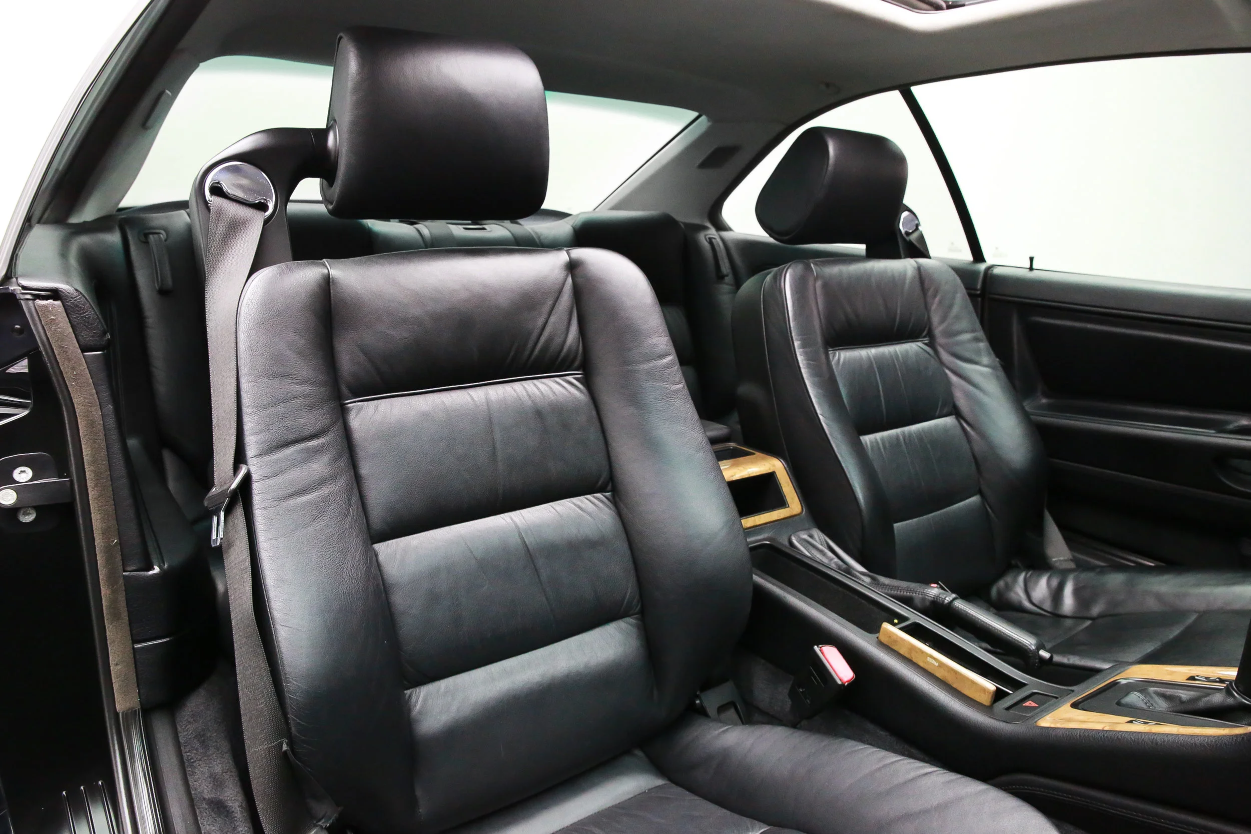 ROBERT_BASSAM_BMW_850_1997_BLACK (46).jpg