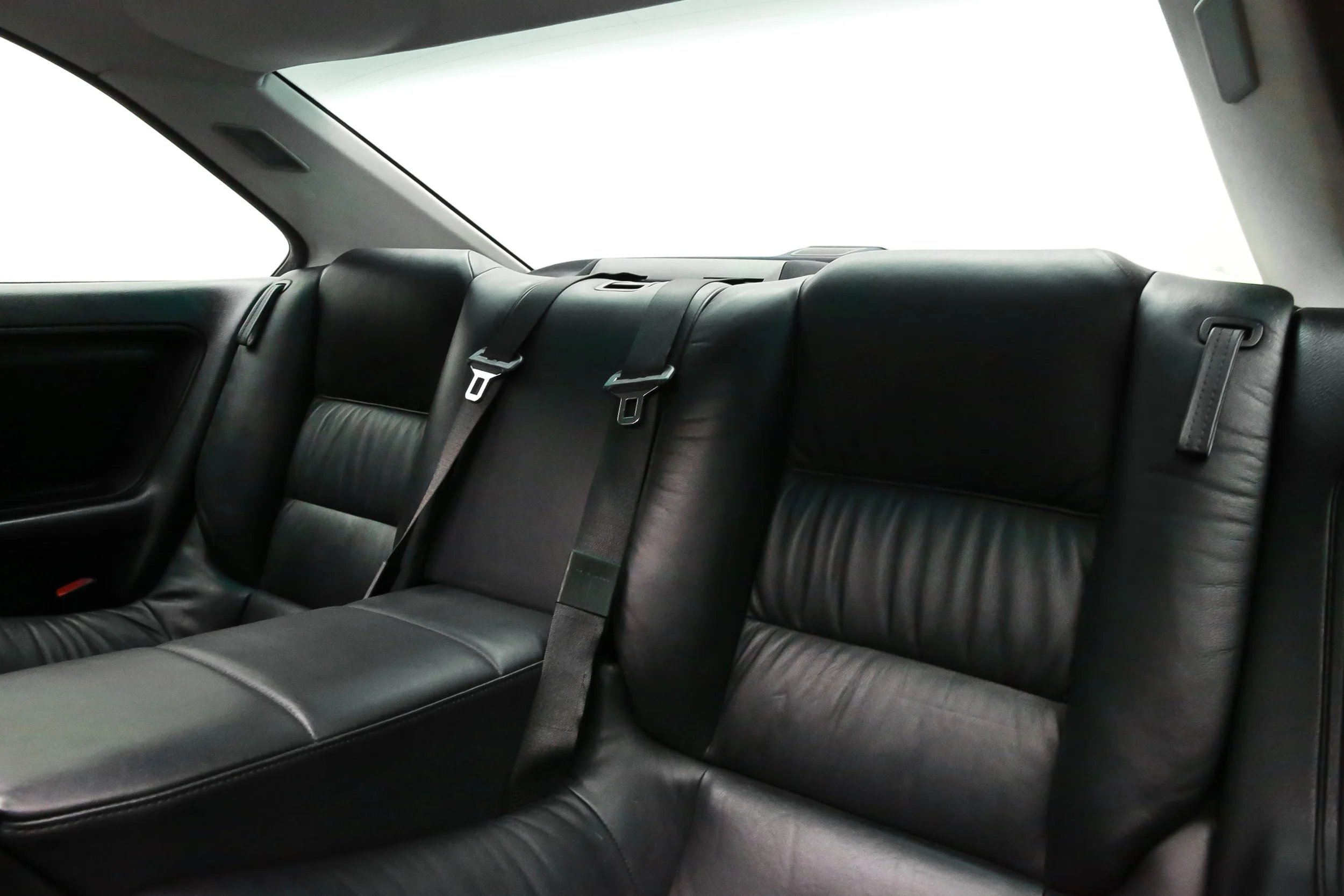 ROBERT_BASSAM_BMW_850_1997_BLACK (48).jpg