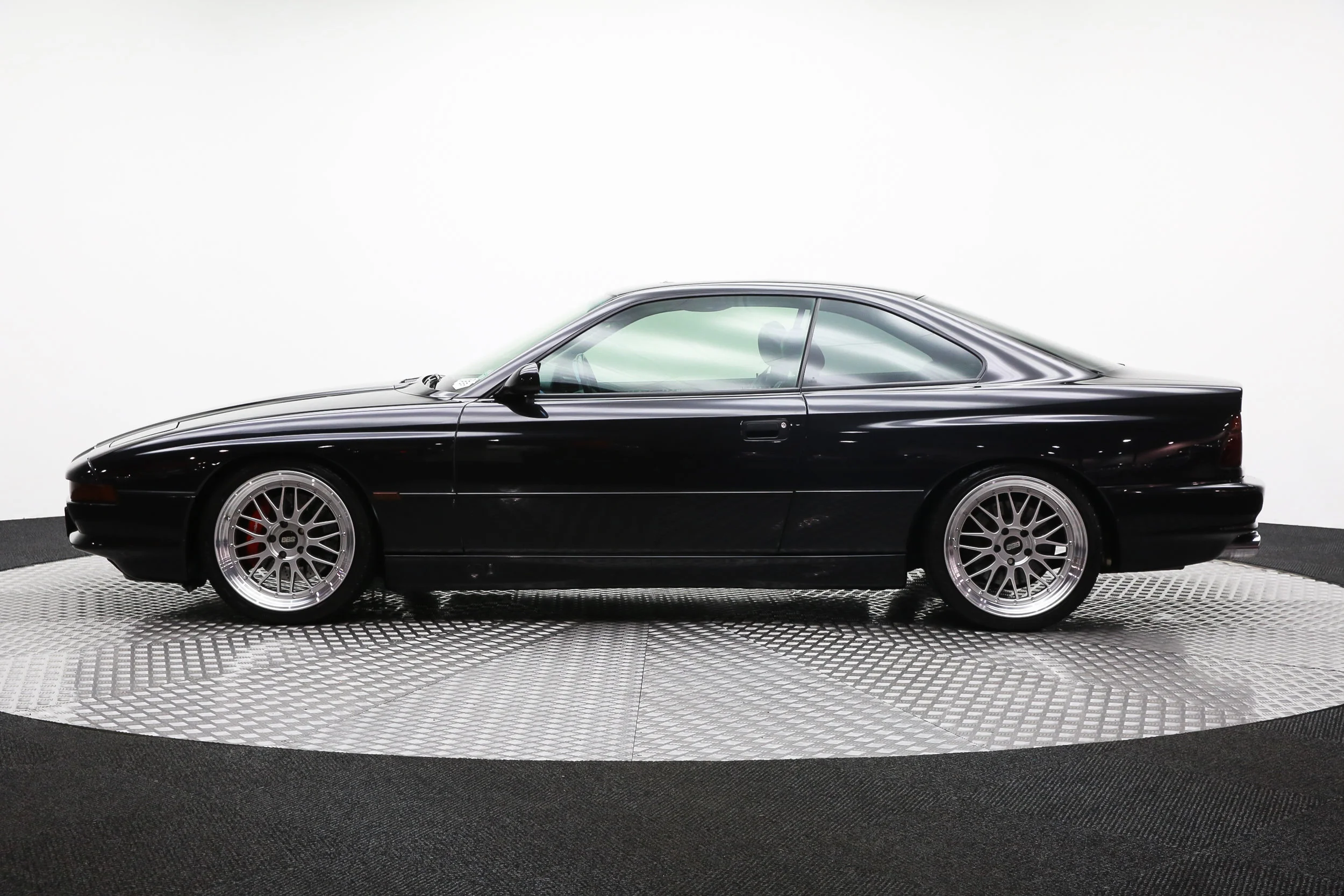 ROBERT_BASSAM_BMW_850_1997_BLACK (53).jpg