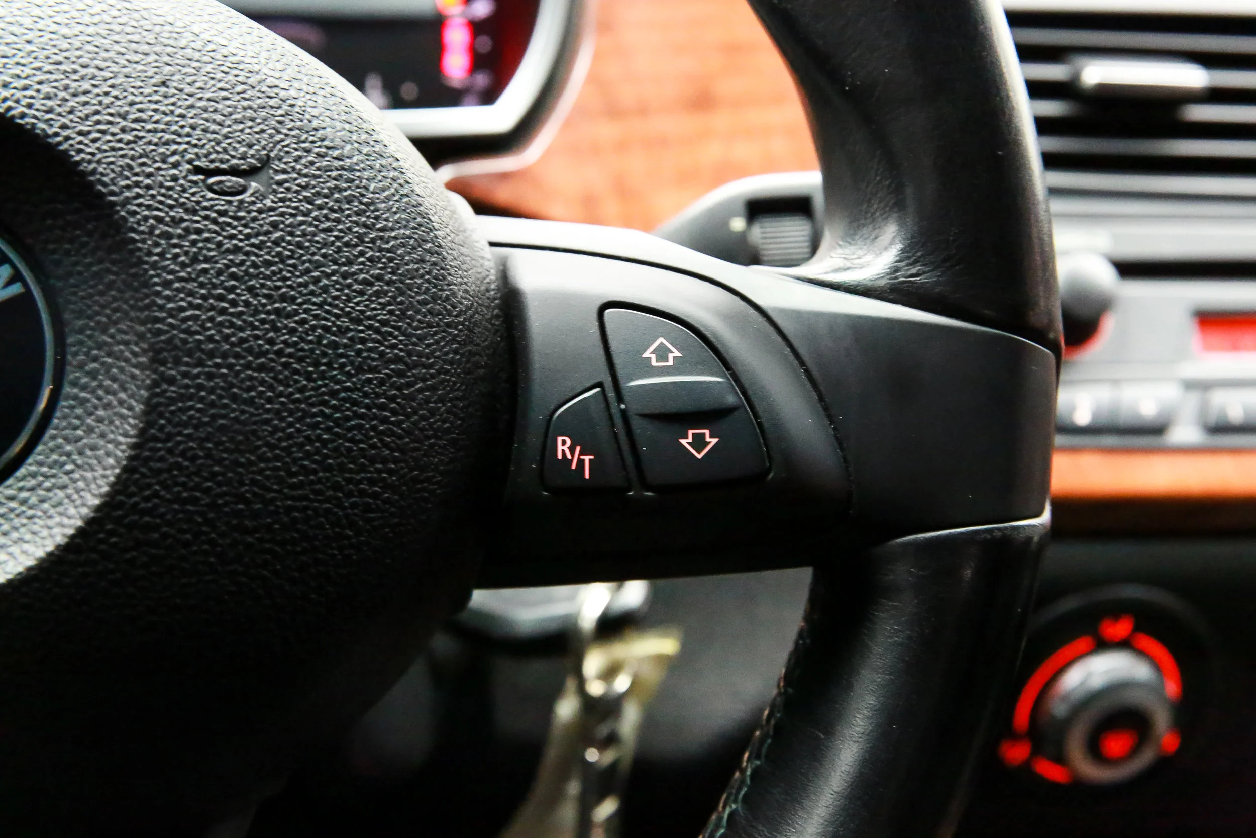 ROBERT_BASSAM_2007_BMW_Z4_M_COUPE_BLACK (14).jpg