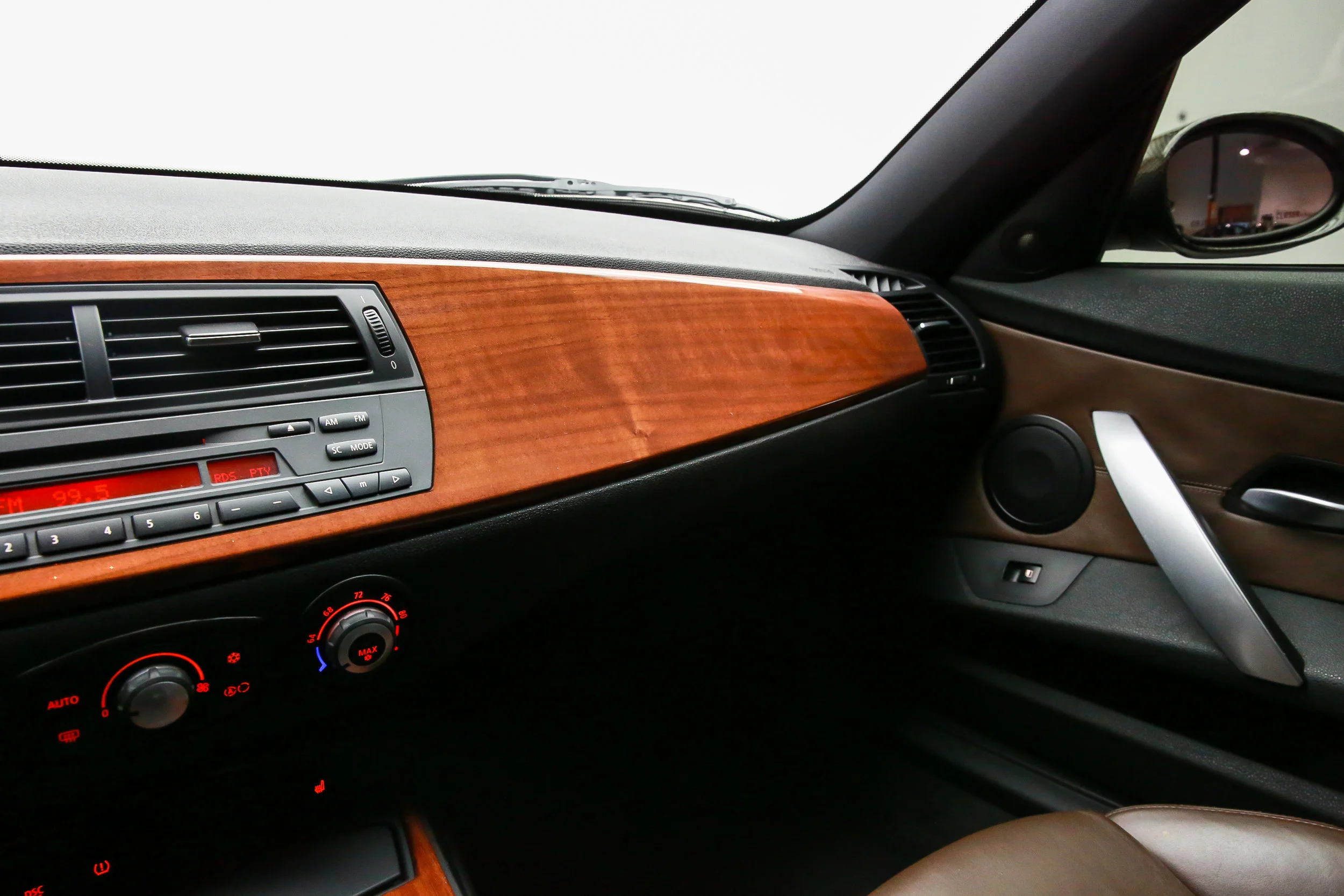 ROBERT_BASSAM_2007_BMW_Z4_M_COUPE_BLACK (25).jpg