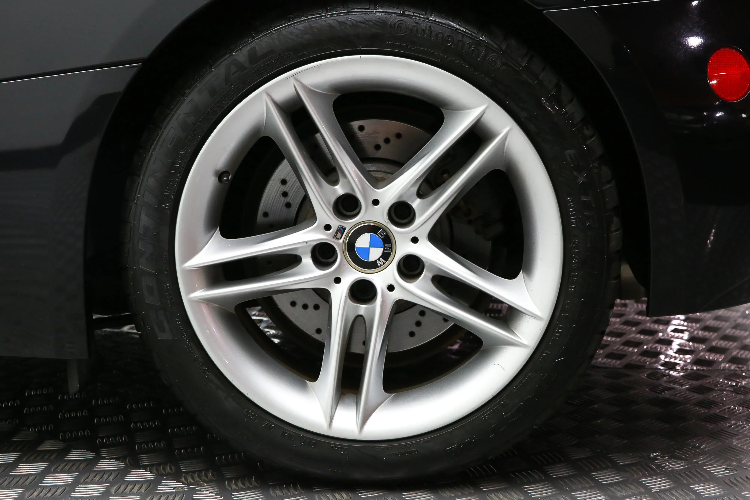ROBERT_BASSAM_2007_BMW_Z4_M_COUPE_BLACK (36).jpg