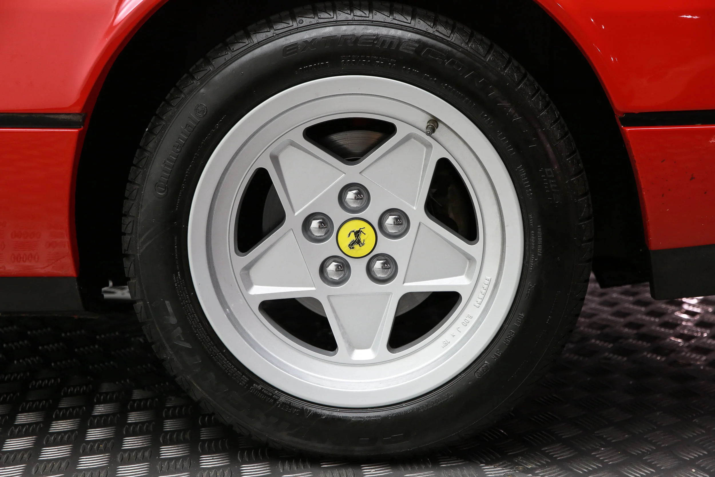 ROBERT_BASSAM_FERRARI_328_GTS_1986_RED (43).jpg