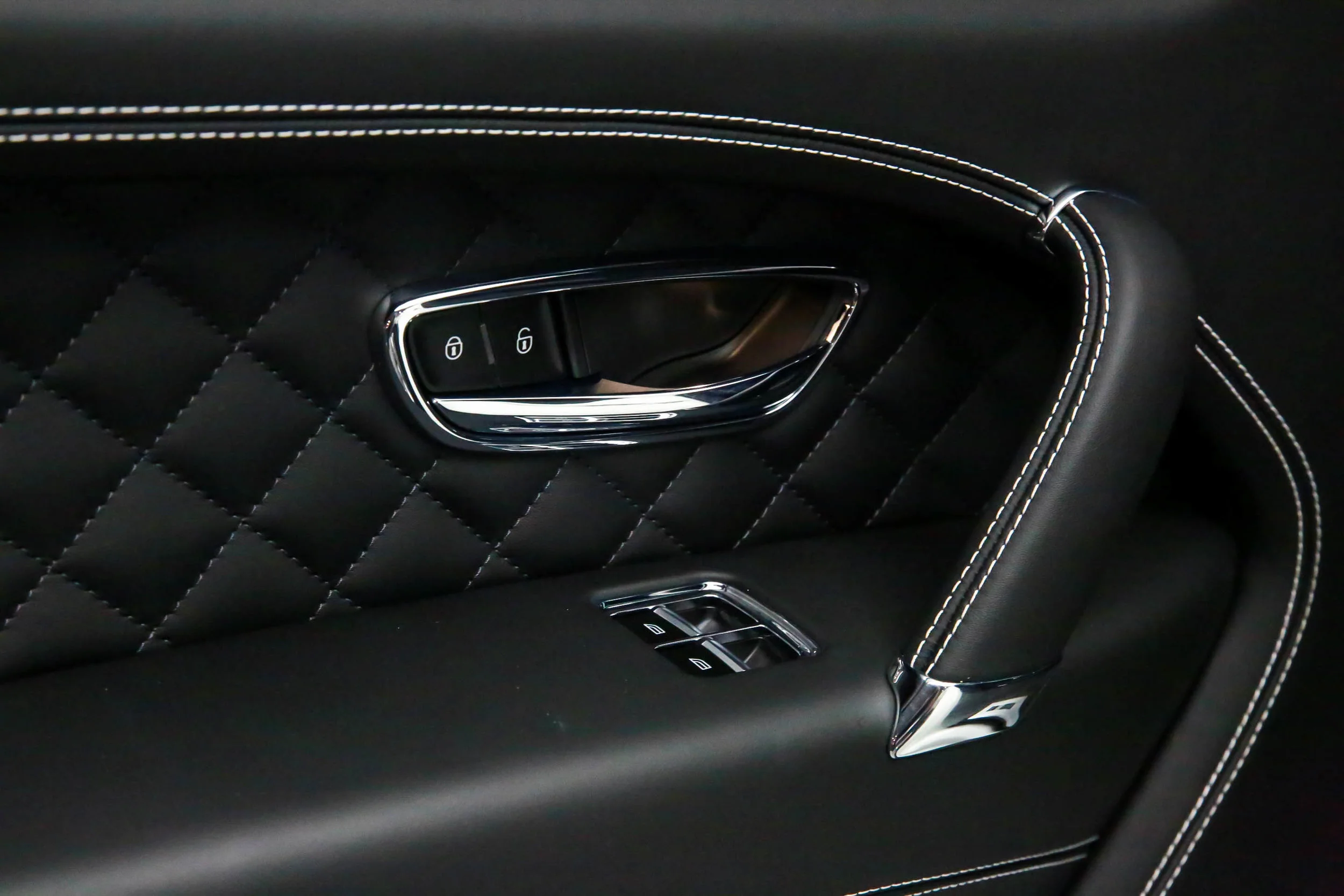 untitled-1043.jpg