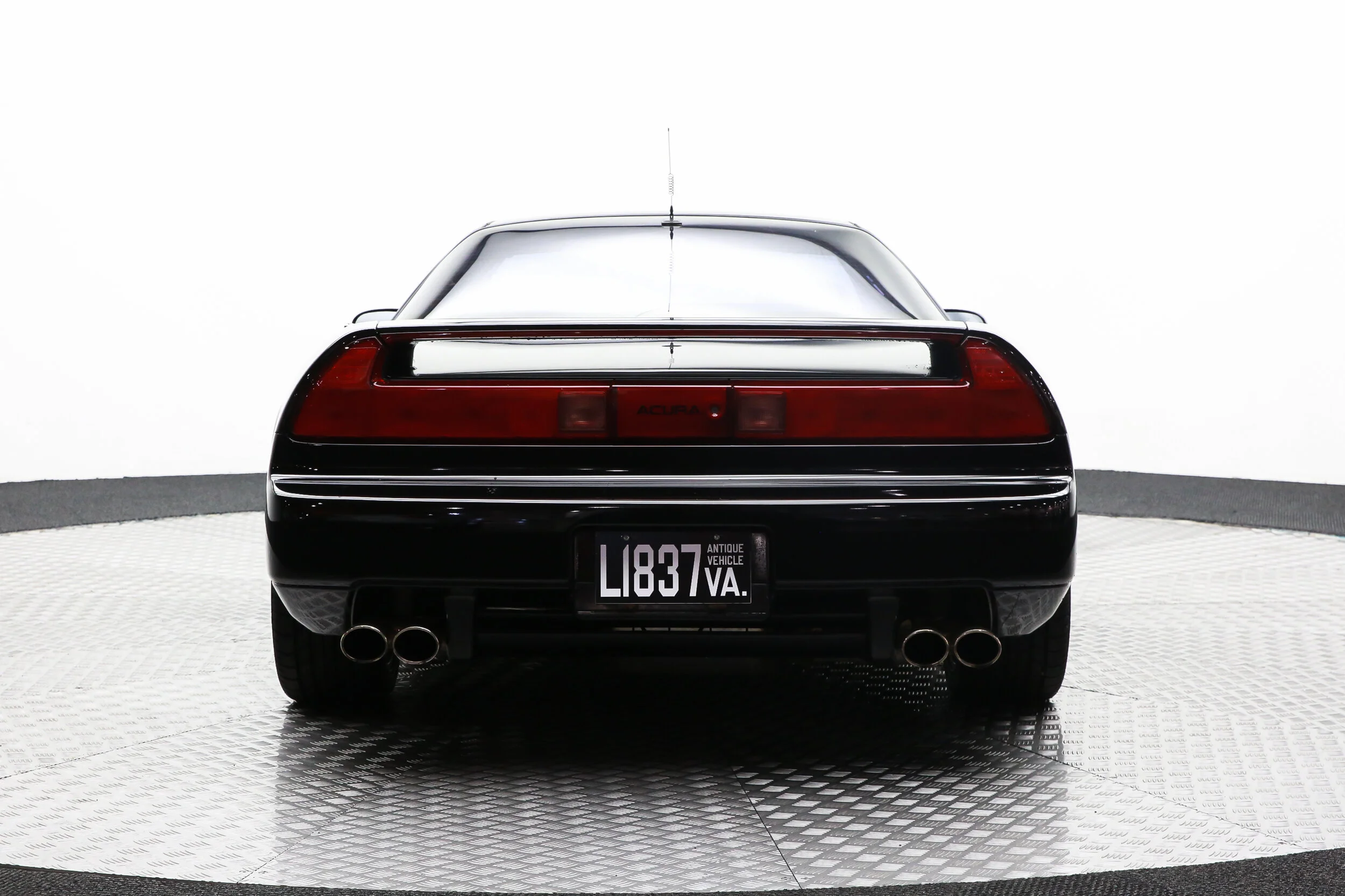 ROBERT_BASSAM_ACURA_NSX_1991_BLACK (2).jpg