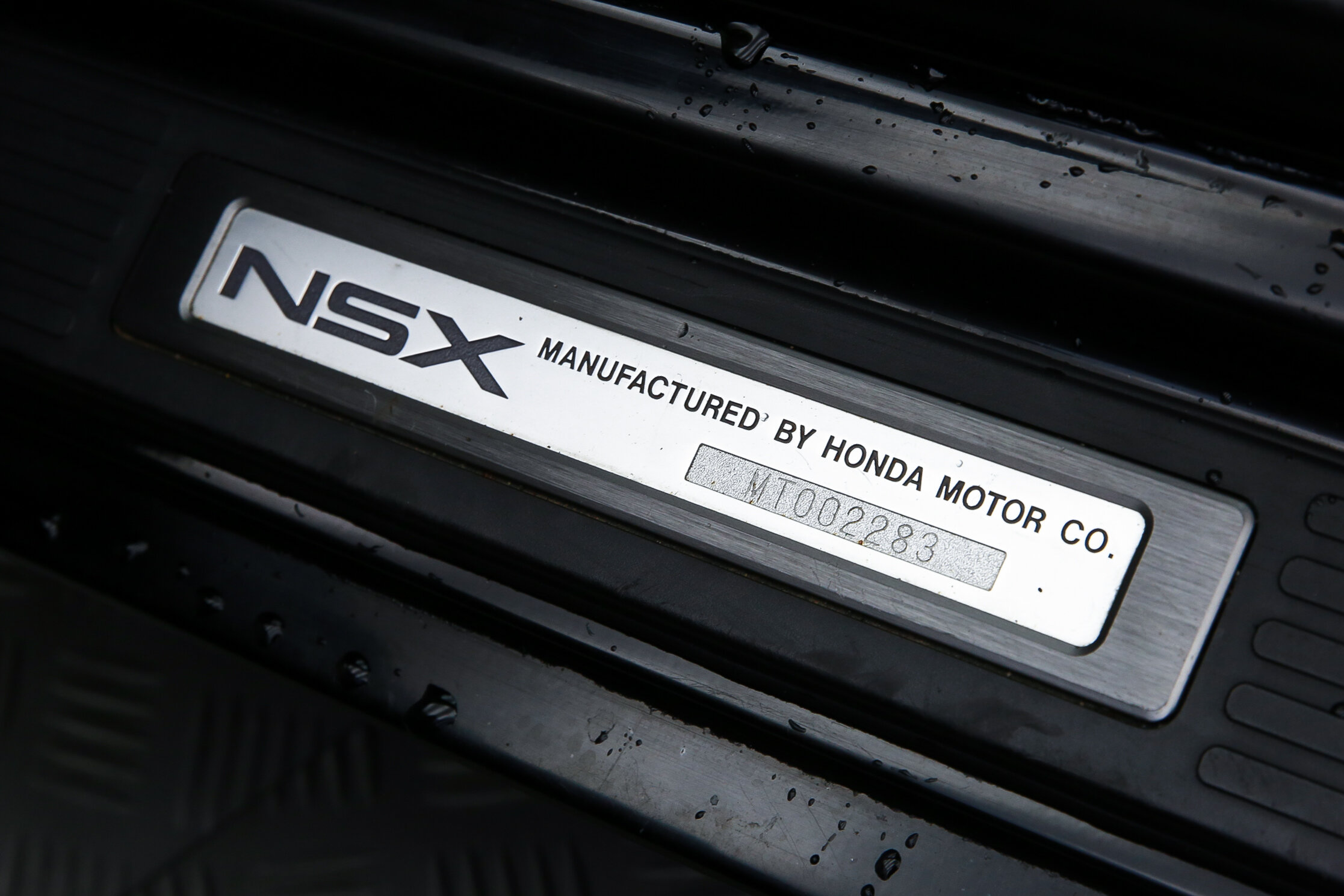 ROBERT_BASSAM_ACURA_NSX_1991_BLACK (8).jpg