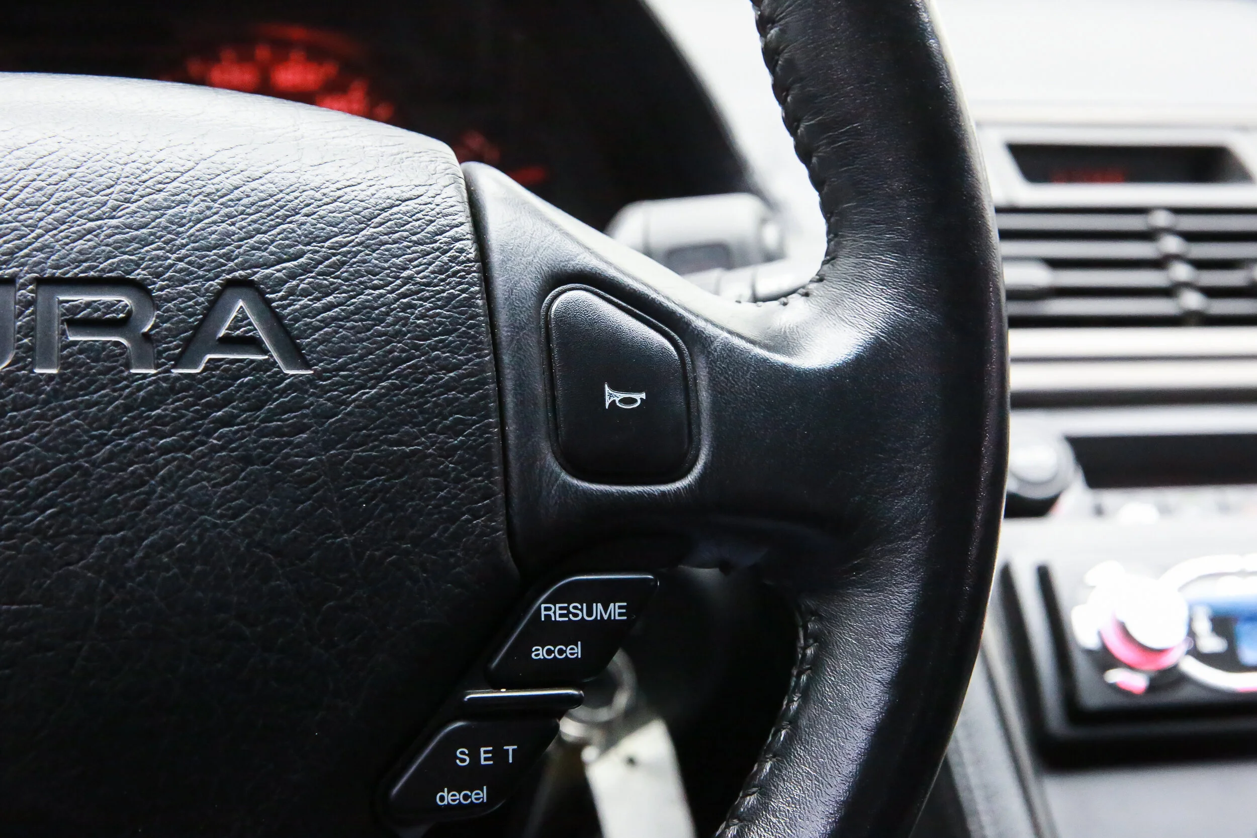 ROBERT_BASSAM_ACURA_NSX_1991_BLACK (13).jpg