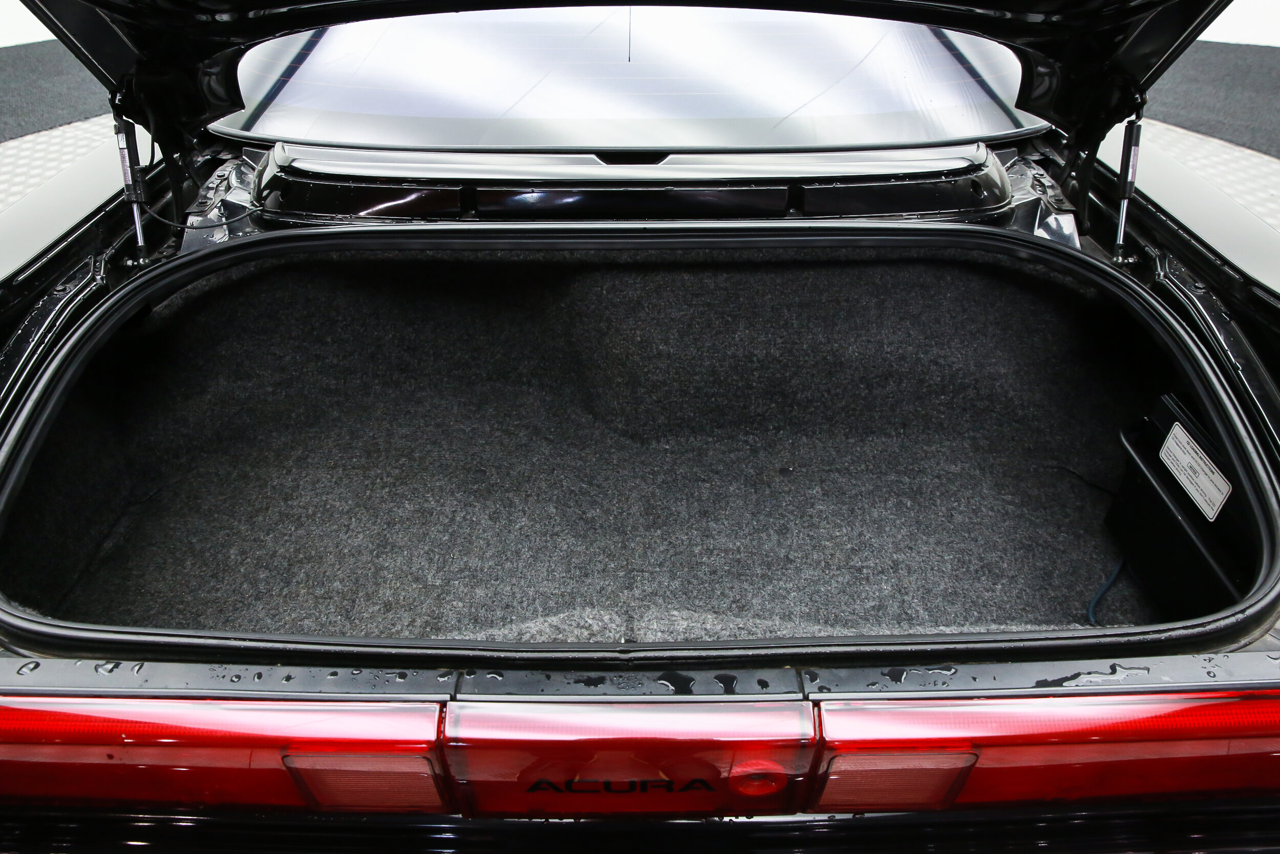 ROBERT_BASSAM_ACURA_NSX_1991_BLACK (25).jpg